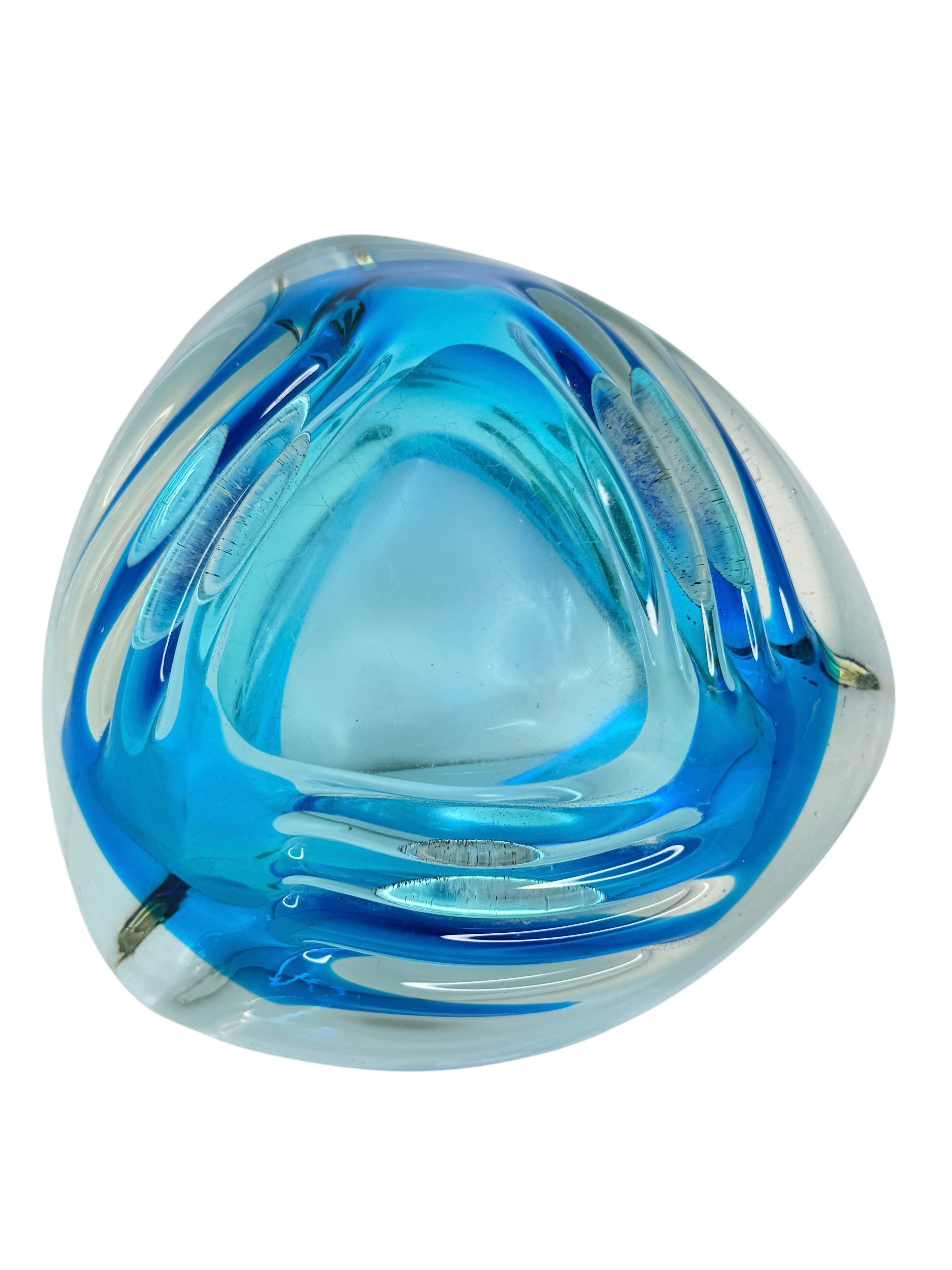 Art Glass Beautiful Brutalist Murano Sommerso Glass Cigar Ashtray, Vintage, Italy, 1970s For Sale
