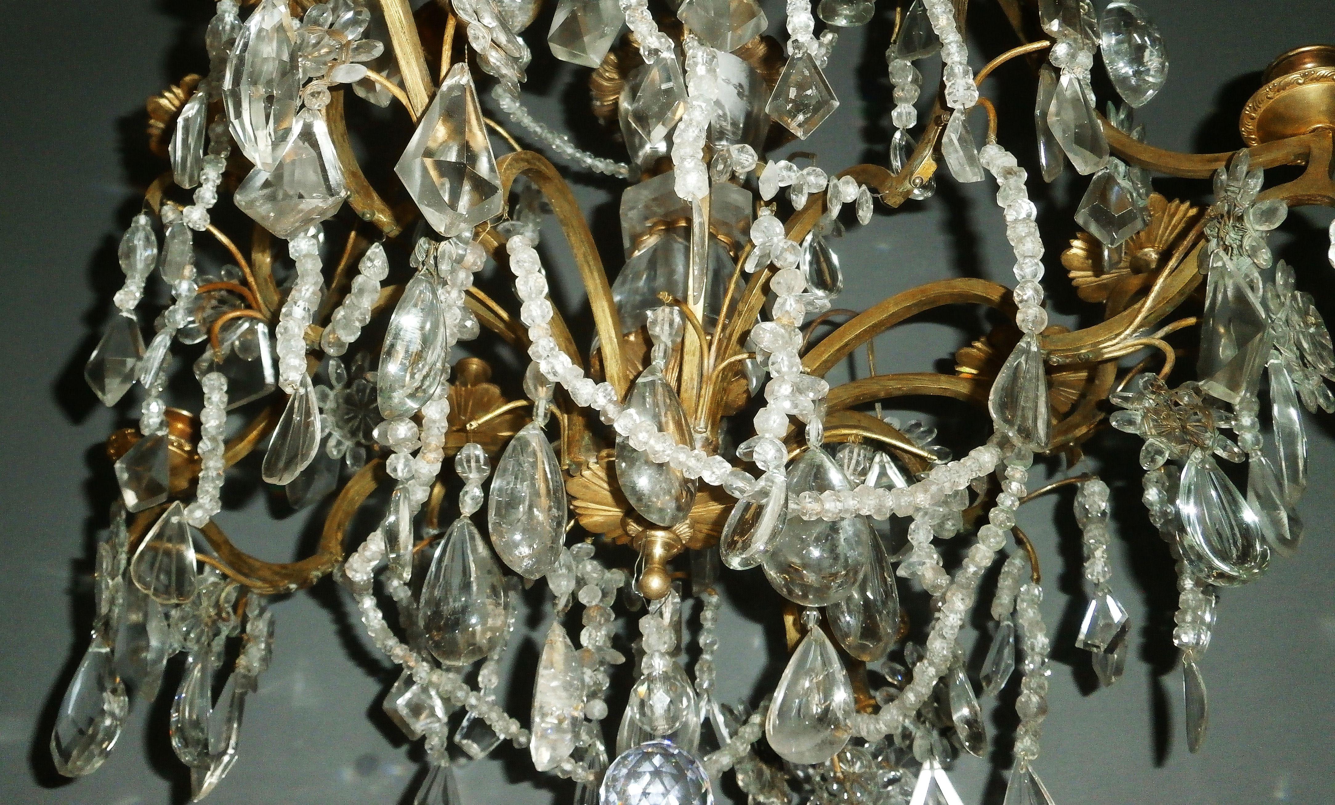 19th Century Beautiful cage chandelier in rock crystal and gilt bronze, Paris 19th century For Sale