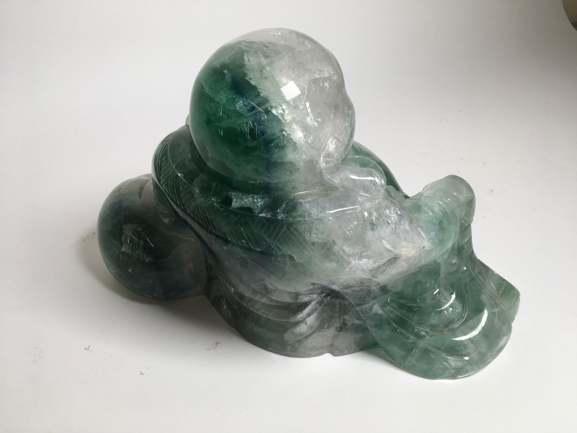 Beautiful Carved Fluorite Sculpture In Excellent Condition For Sale In Milan, Italy