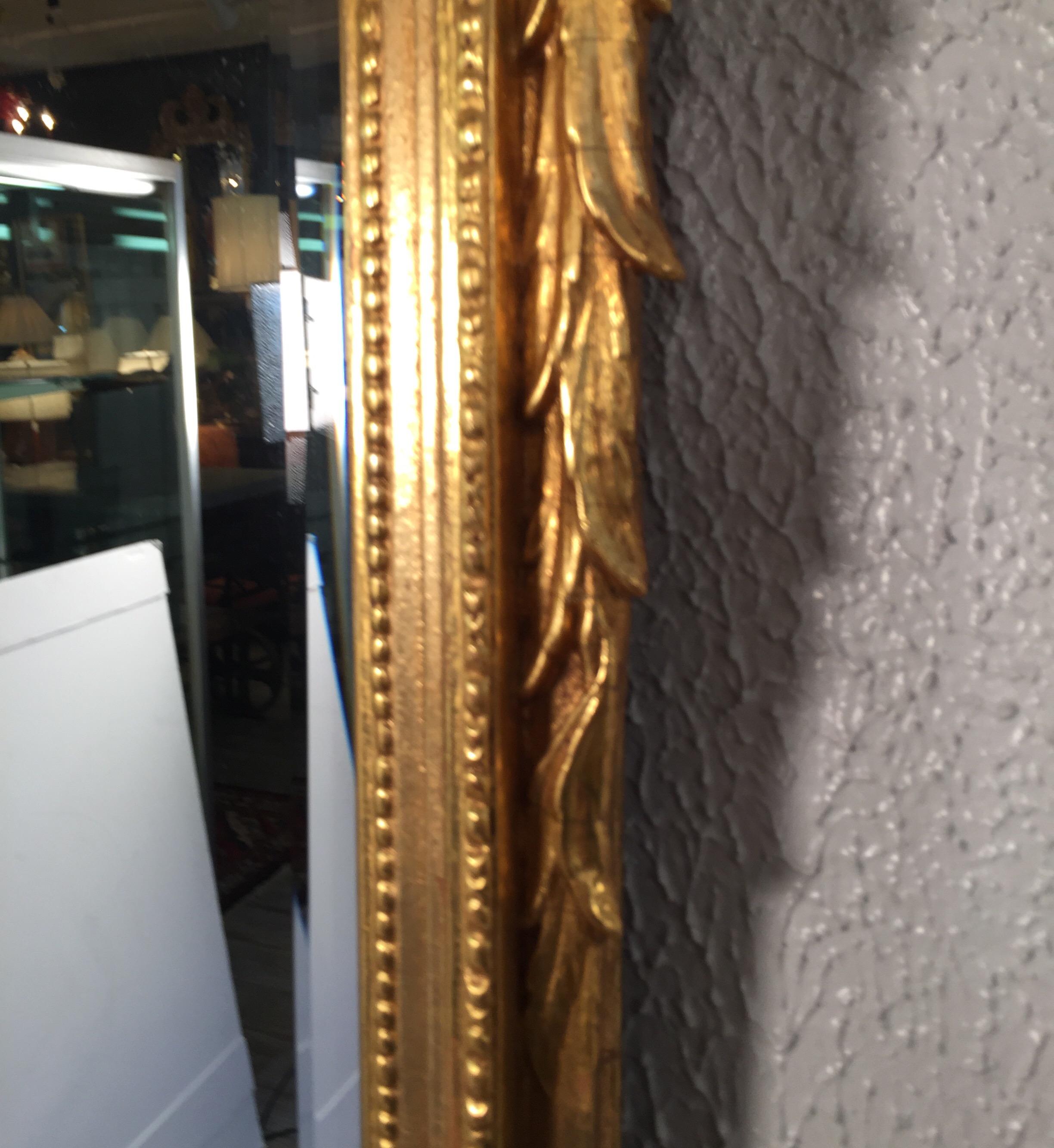 Beautiful Carved Gold Gilt French Style Mirror by Friedman Brothers, circa 1940s 5