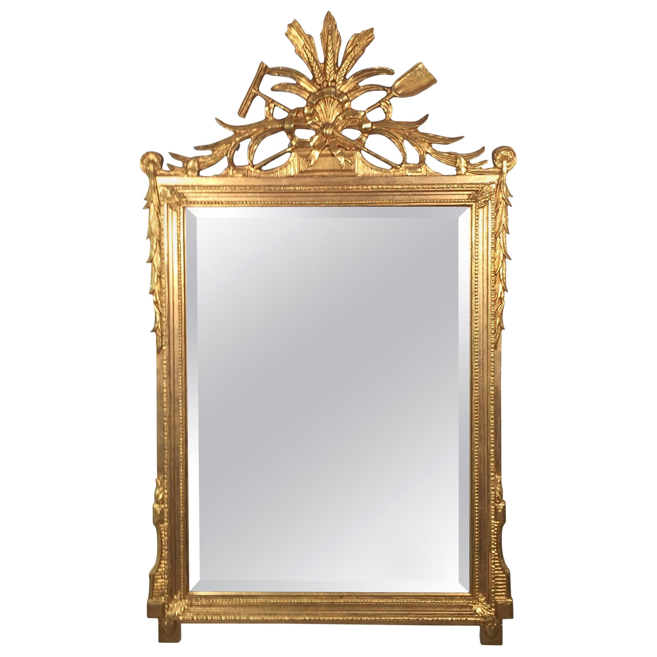 Beautiful Carved Gold Gilt French Style Mirror by Friedman Brothers, circa 1940s