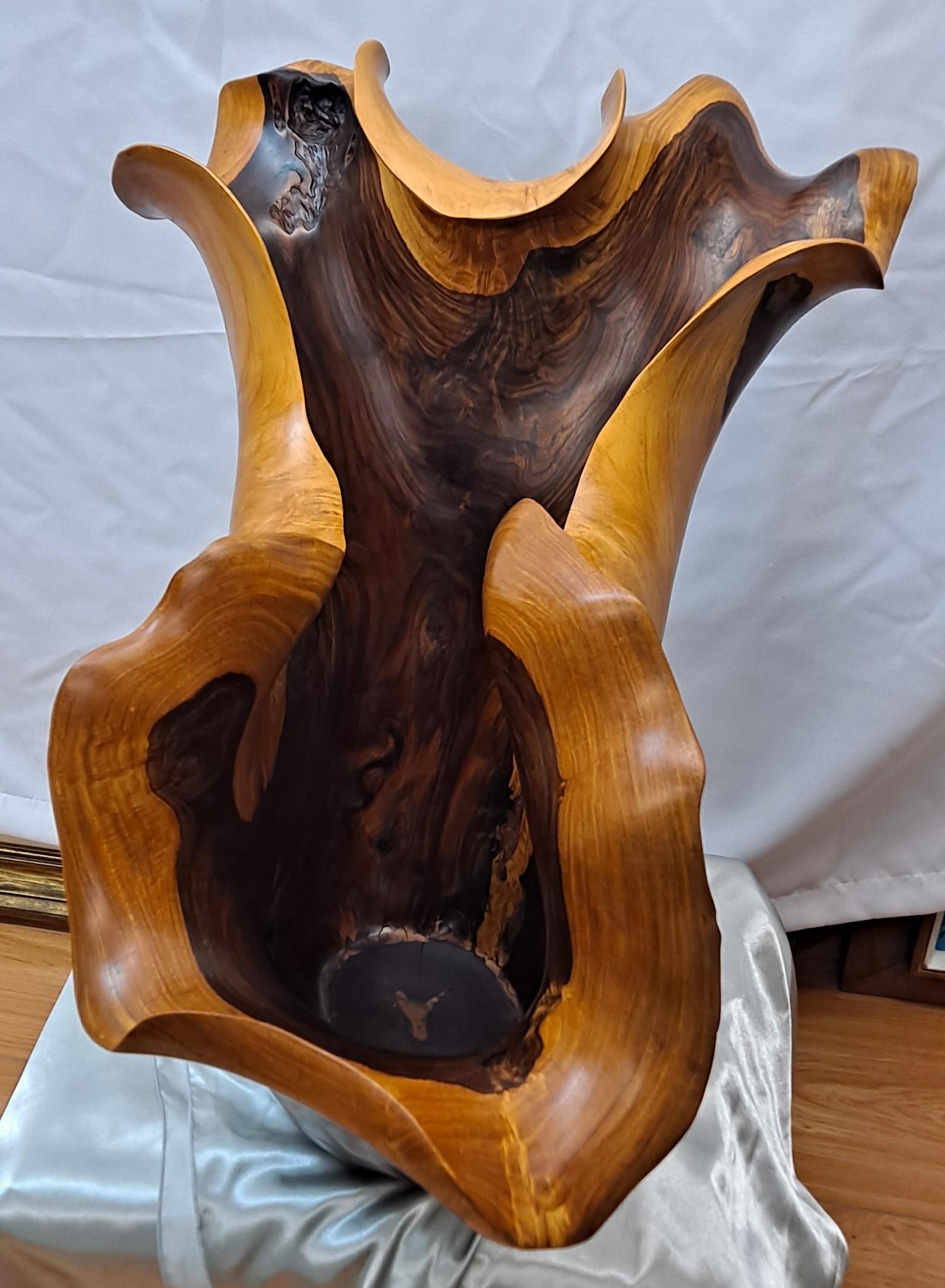Beautiful Carved Rosewood Sculpture Center Piece by Souphom Manikhong In Excellent Condition For Sale In San Francisco, CA