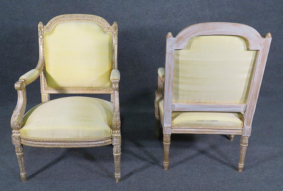 Beautiful Carved White Washed French Louis XVI Fauteuils Open Armchairs In Good Condition In Swedesboro, NJ