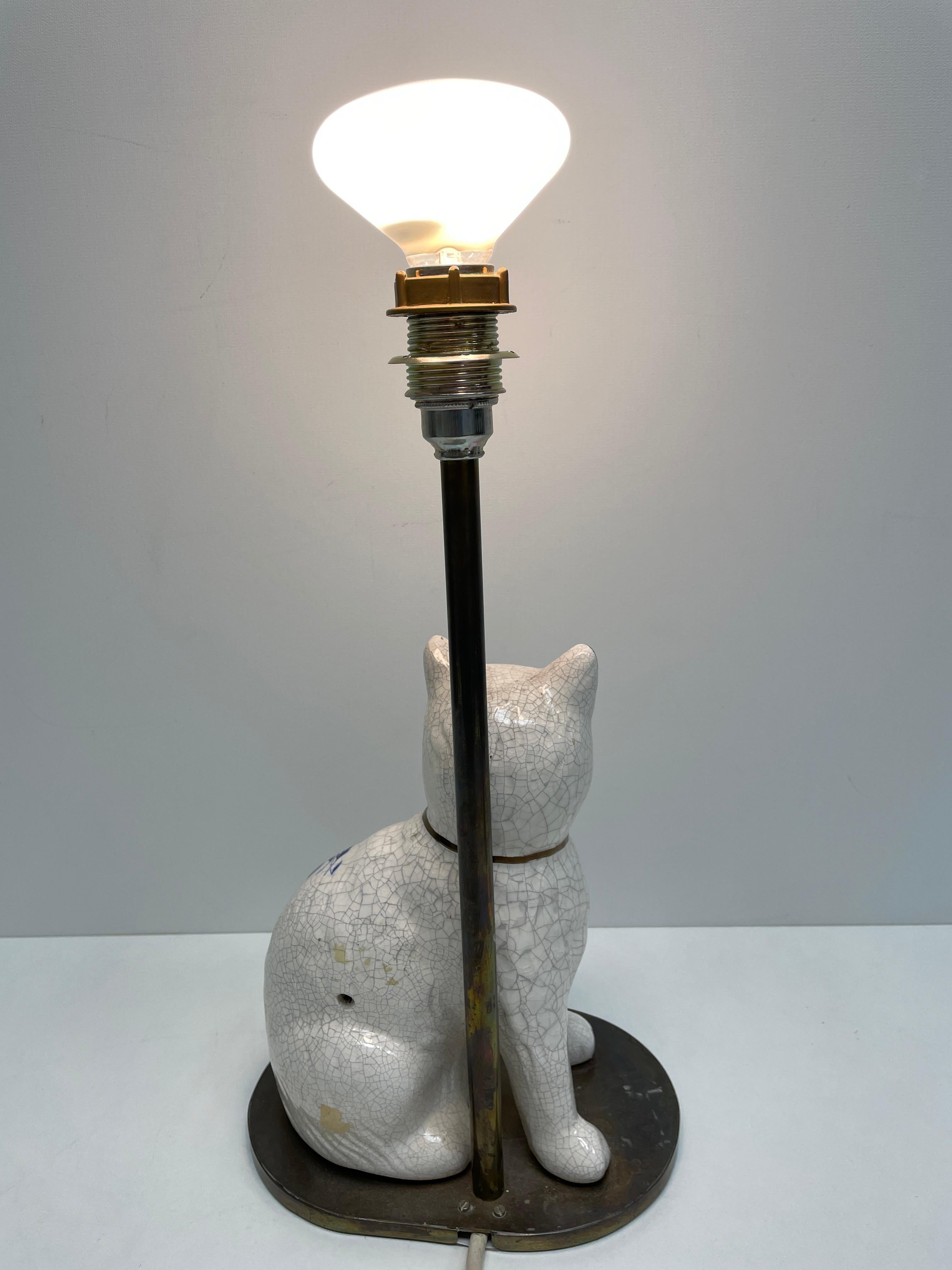 Beautiful Cat Statue Figurine Table Lamp Vintage, Germany 1960s In Good Condition For Sale In Nuernberg, DE