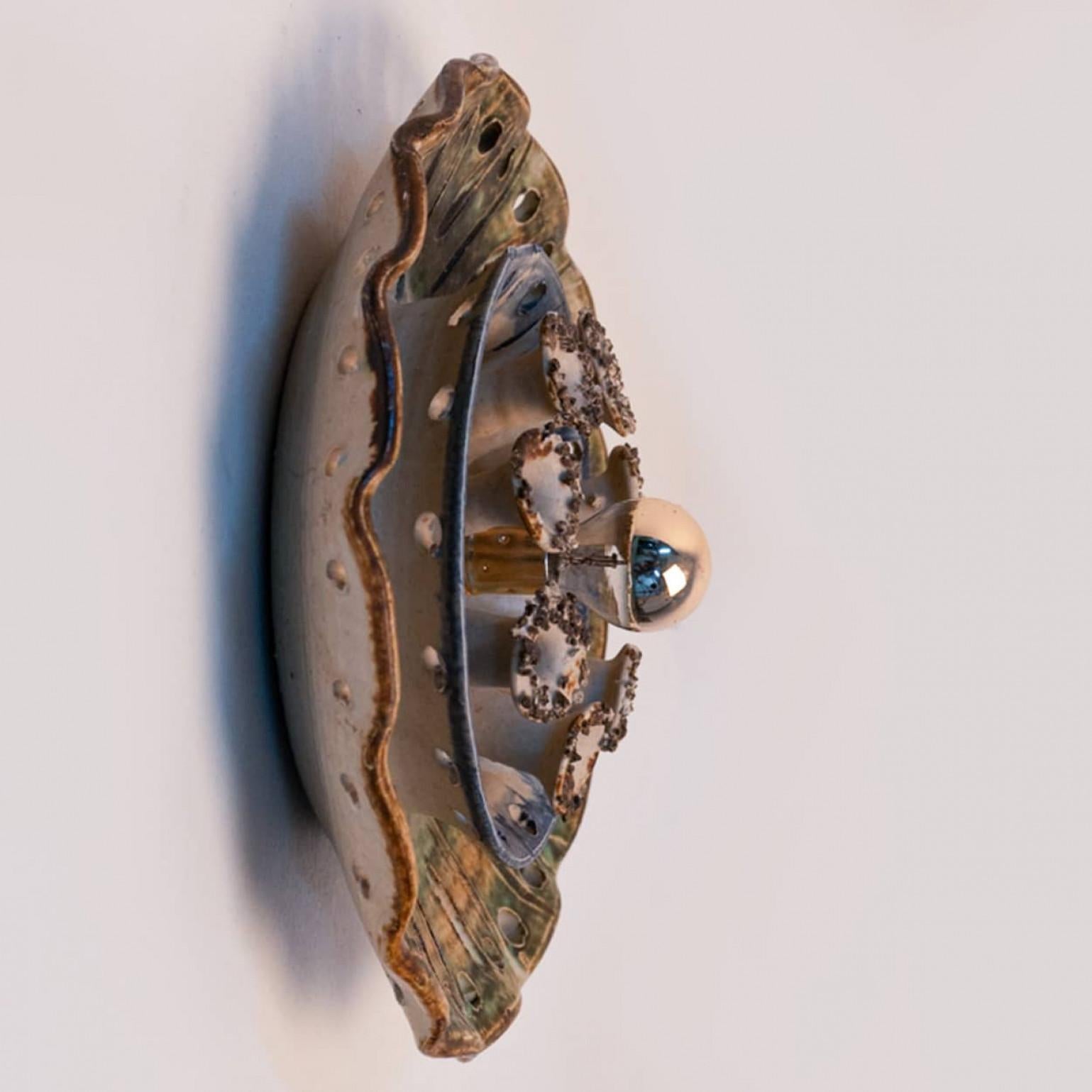 Precioso aplique de cerámica, Dinamarca, 1970 Cerámico en venta