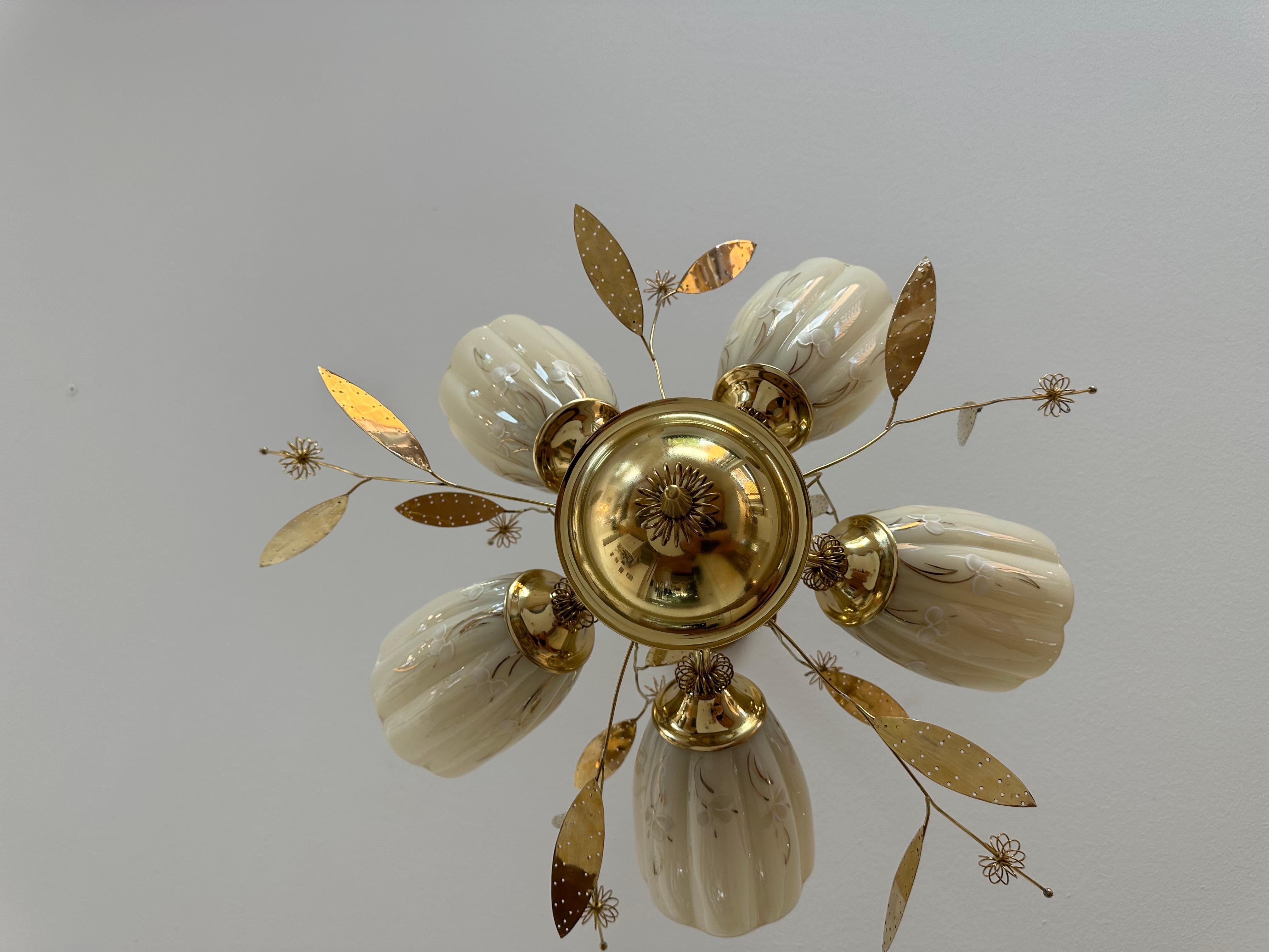Beautiful Chandelier / Pendant Ceiling Light by Itsu, Finland, 1950s For Sale 10
