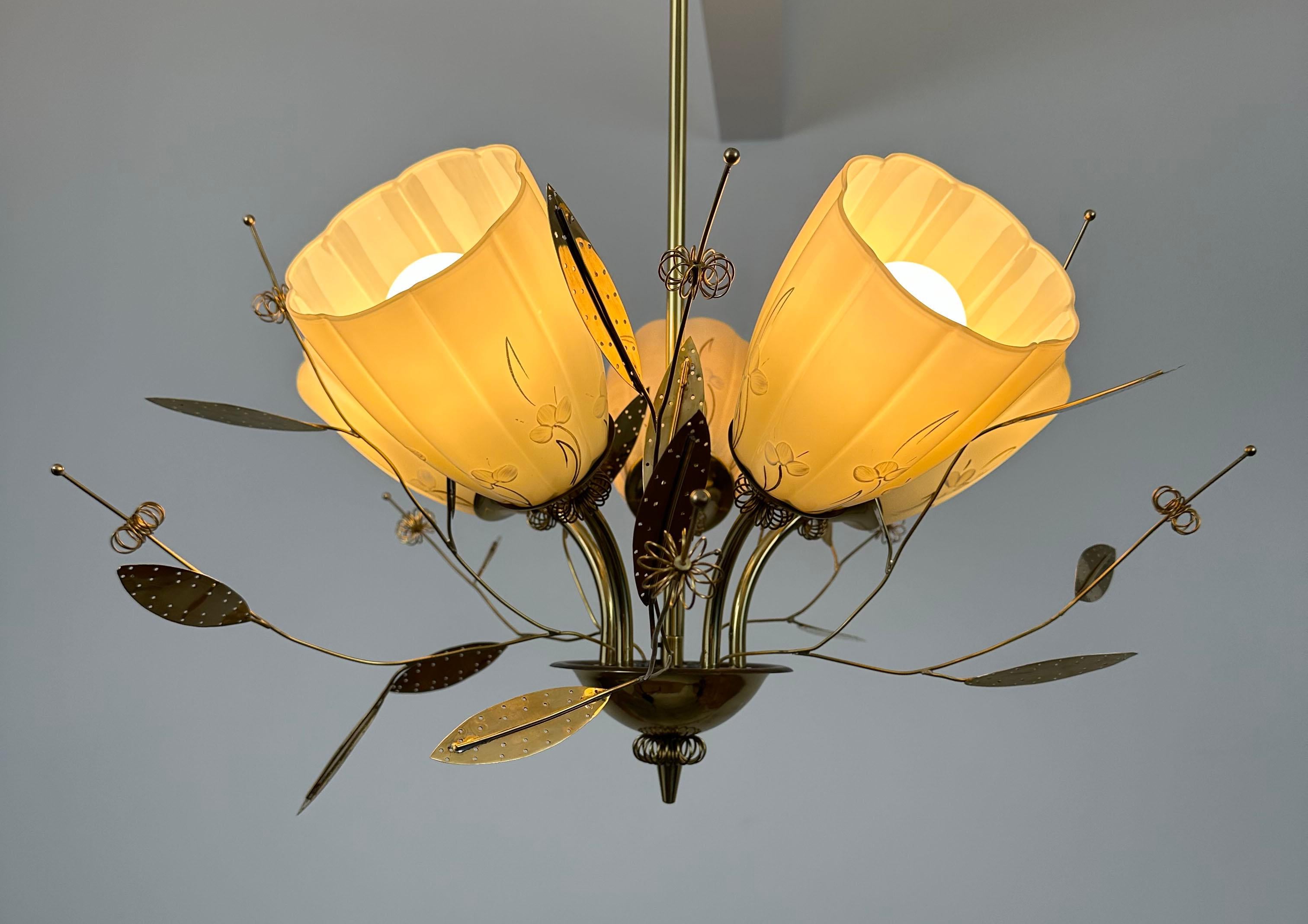 Finnish Beautiful Chandelier / Pendant Ceiling Light by Itsu, Finland, 1950s For Sale