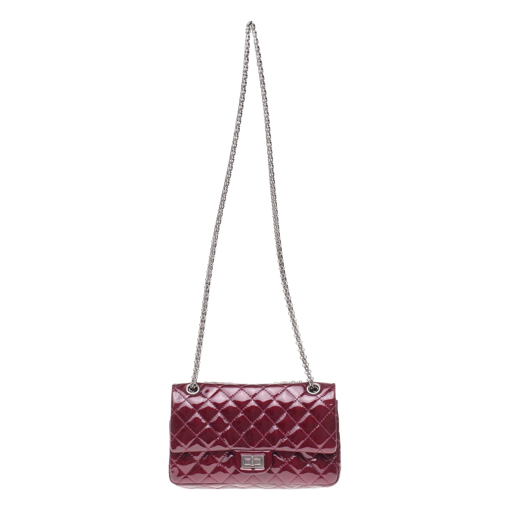 Beautiful Chanel 2.55 Reissue shoulder bag in burgundy quilted patent  leather at 1stDibs