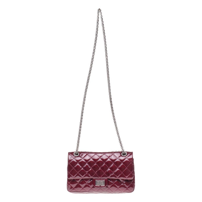 Beautiful Chanel 2.55 Reissue shoulder bag in burgundy quilted patent  leather