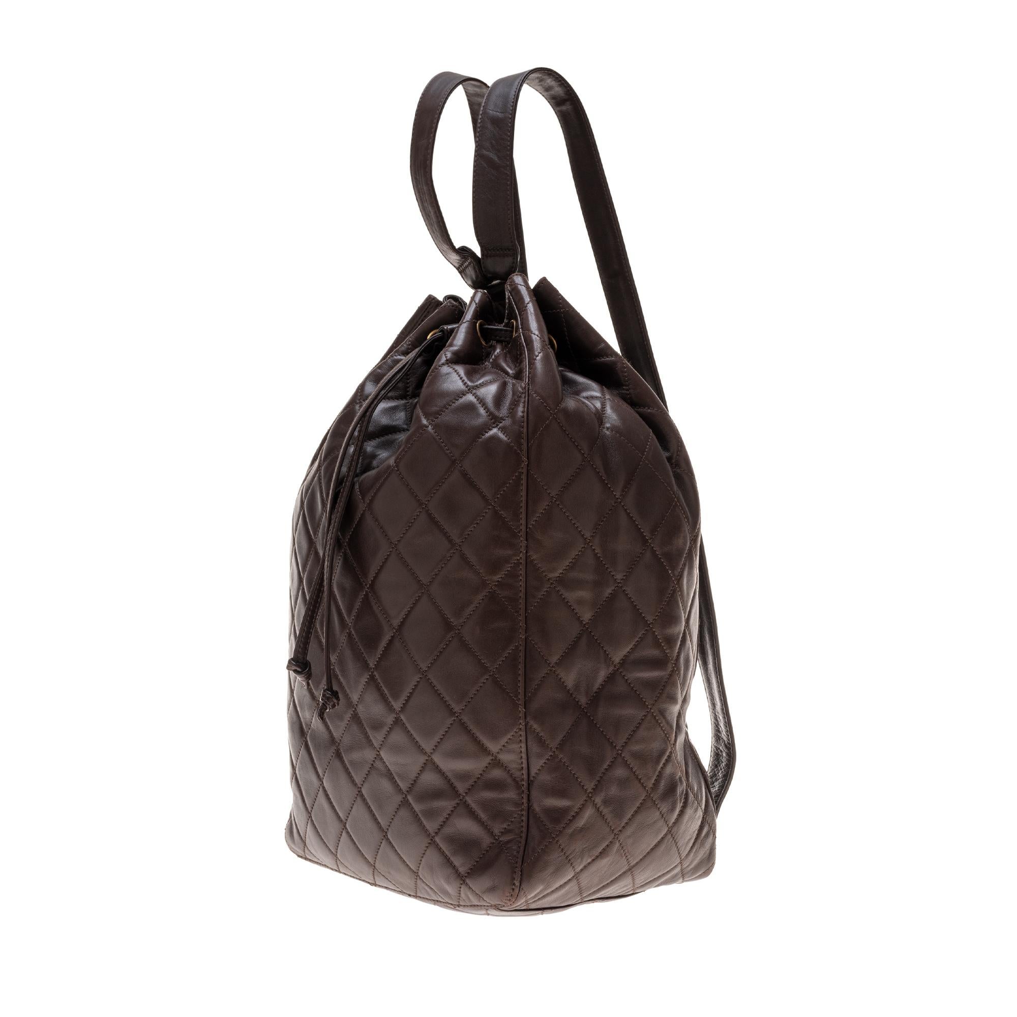 Beautiful Chanel Backpack in quilted brown lambskin ! 1