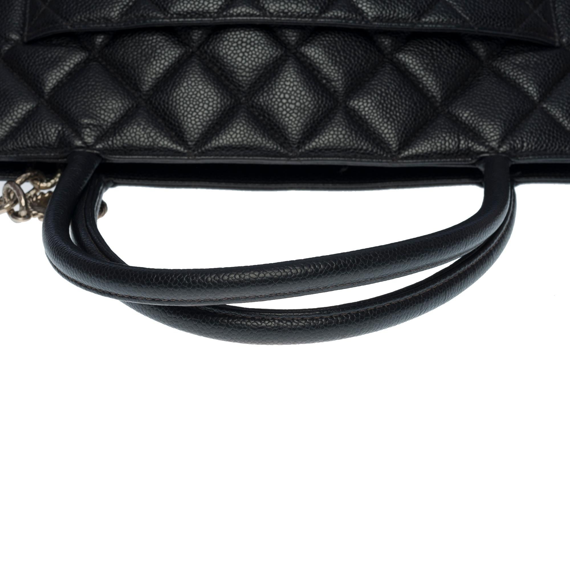 Precioso bolso Chanel Medaillon Tote de piel de caviar negra, PHW en venta 3