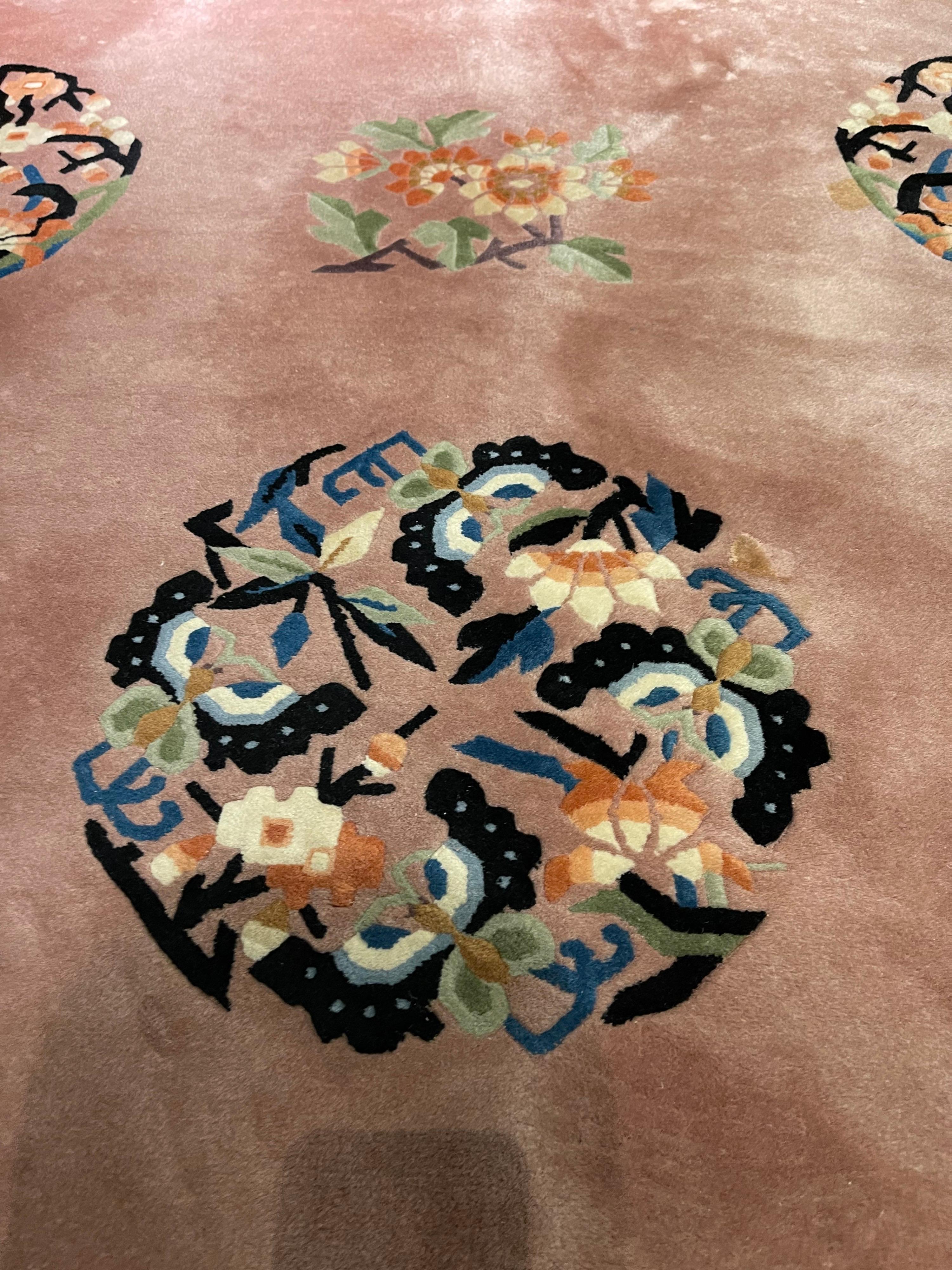 Beautiful China/Asia Salon Carpet, Late 20th Century For Sale 4