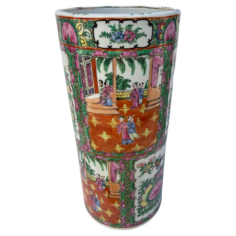 Beautiful Chinese Rose Medallion Umbrella Stand at 1stDibs