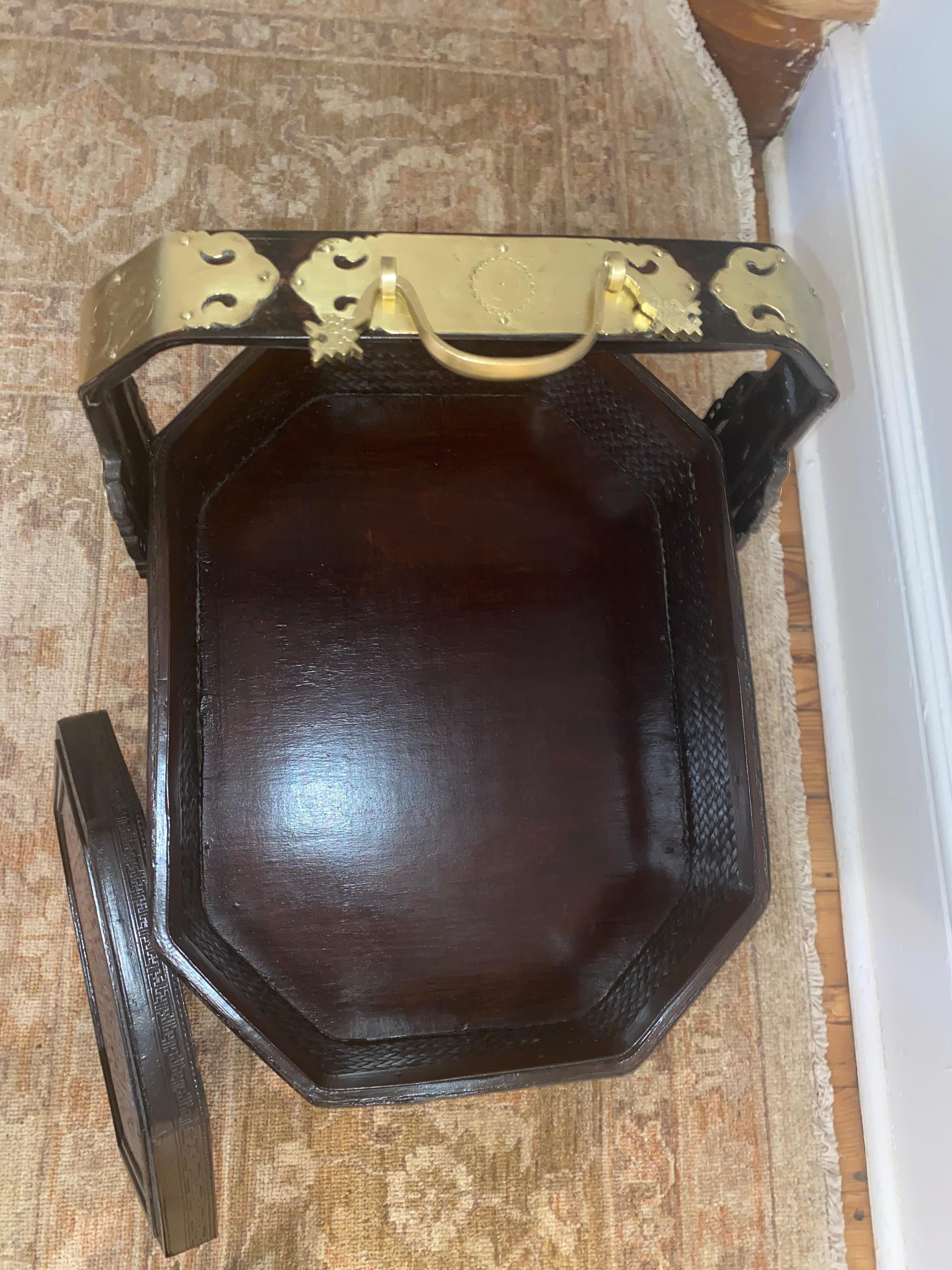 Magnifique panier de mariage chinois Bon état - En vente à Hopewell, NJ