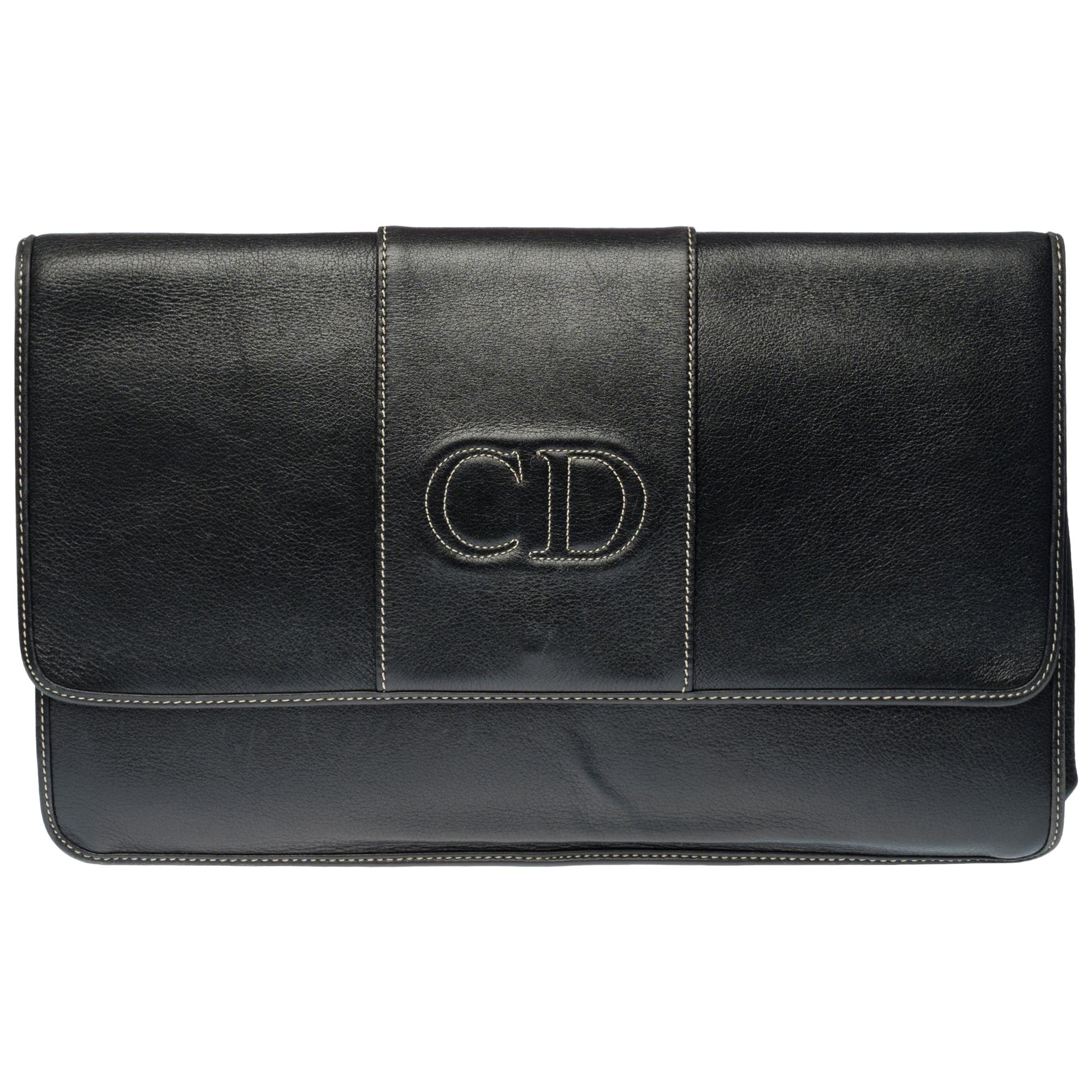 Magnifique pochette Christian Dior en cuir noir en vente