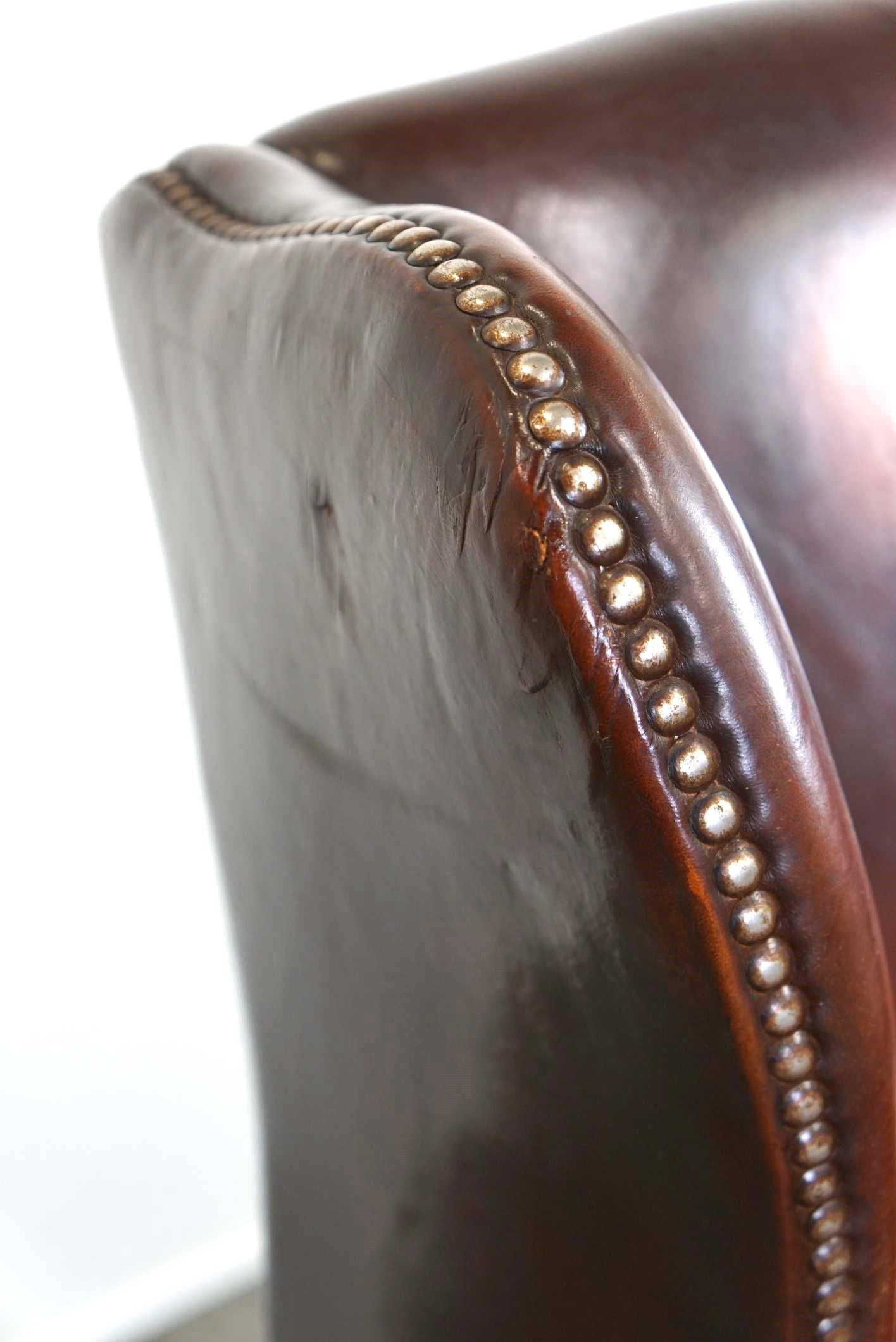 Beautiful Classic and Stately Wingback Armchair Made of Sheepskin Leather For Sale 5