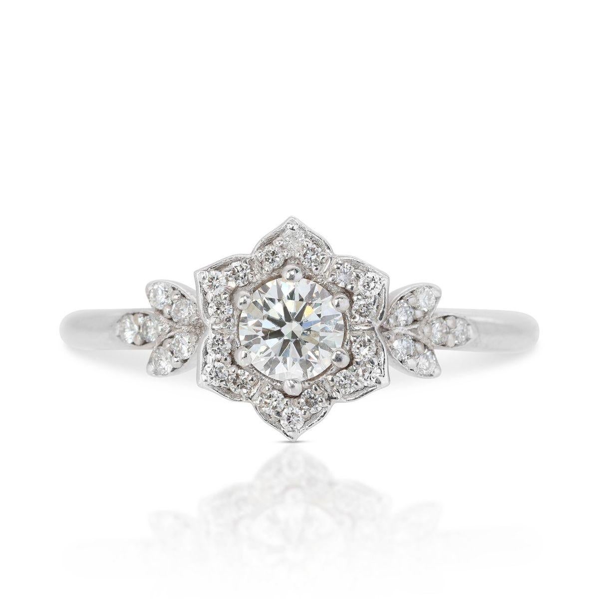 Round Cut Beautiful Classic Halo Ring For Sale