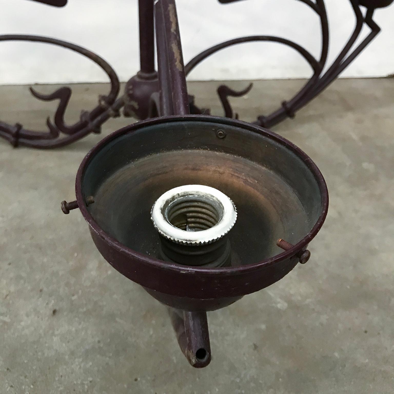 Belle, Classic, Jugenstil, Fonte, Suspension en vente 3