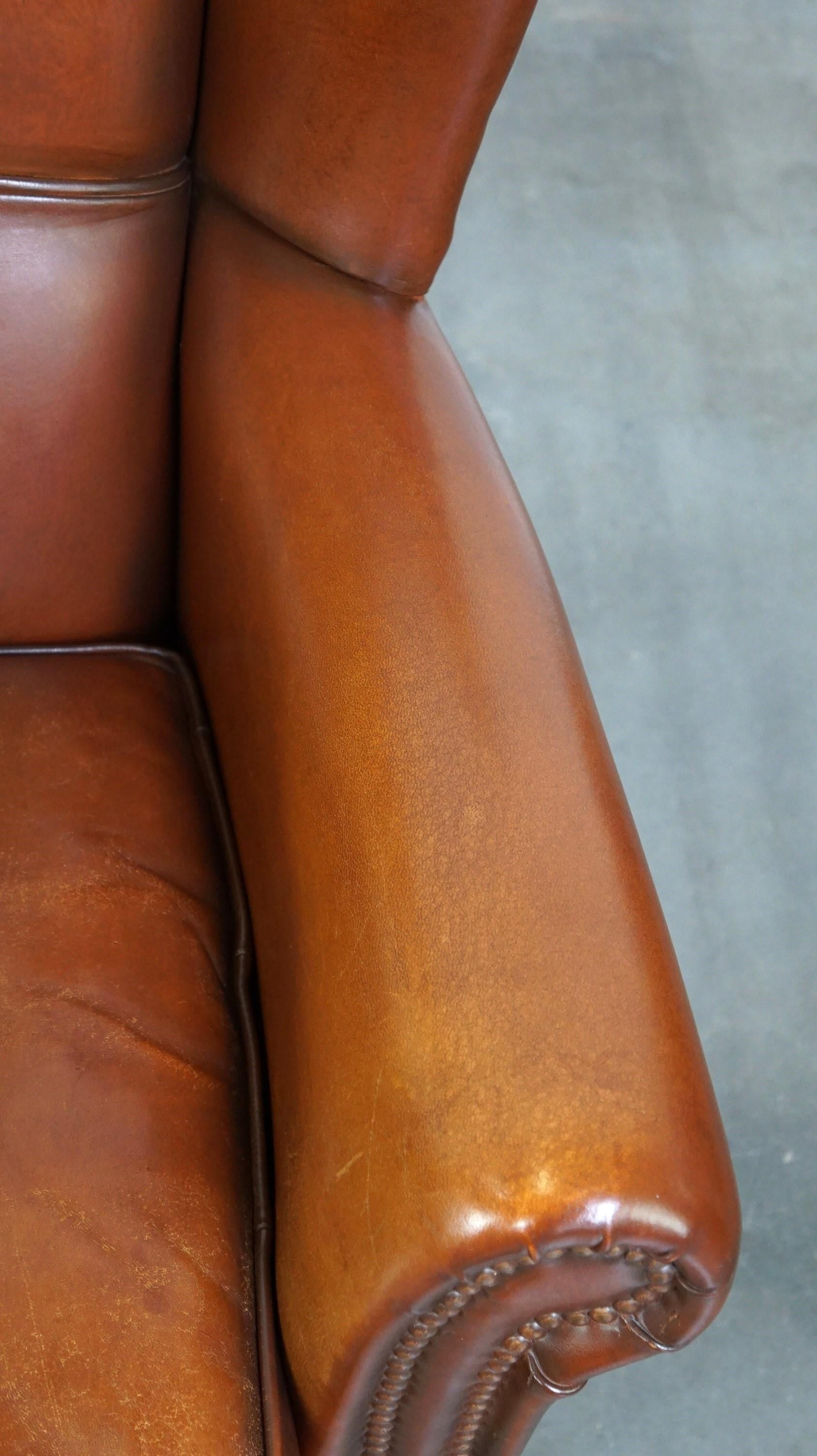 Beautiful classic sheepskin armchair with a beautiful appearance For Sale 1