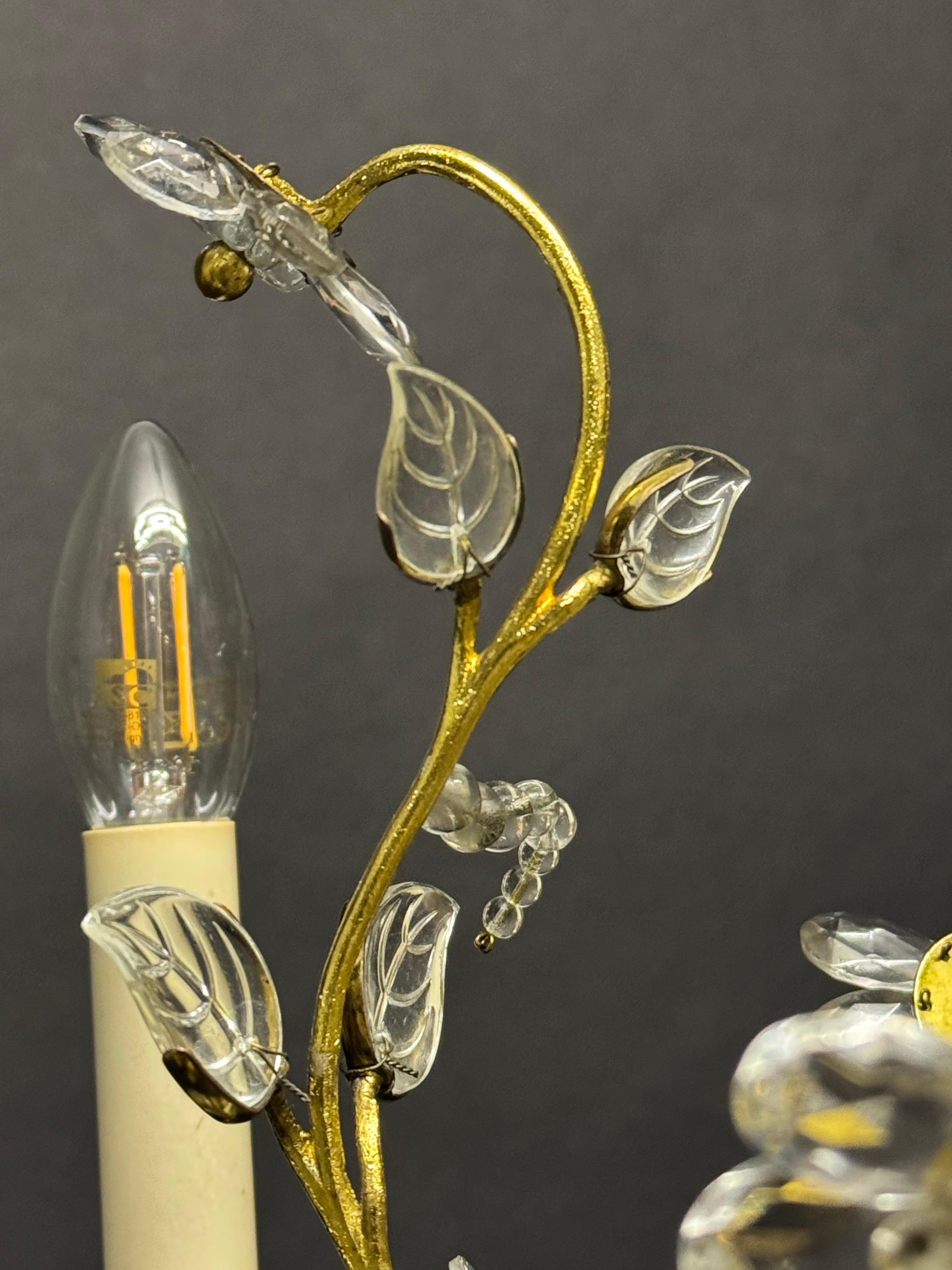 Bellissimo lampadario a foglie in vetro trasparente nello stile della Maison Baguès, anni '50 In condizioni buone in vendita a Wiesbaden, Hessen