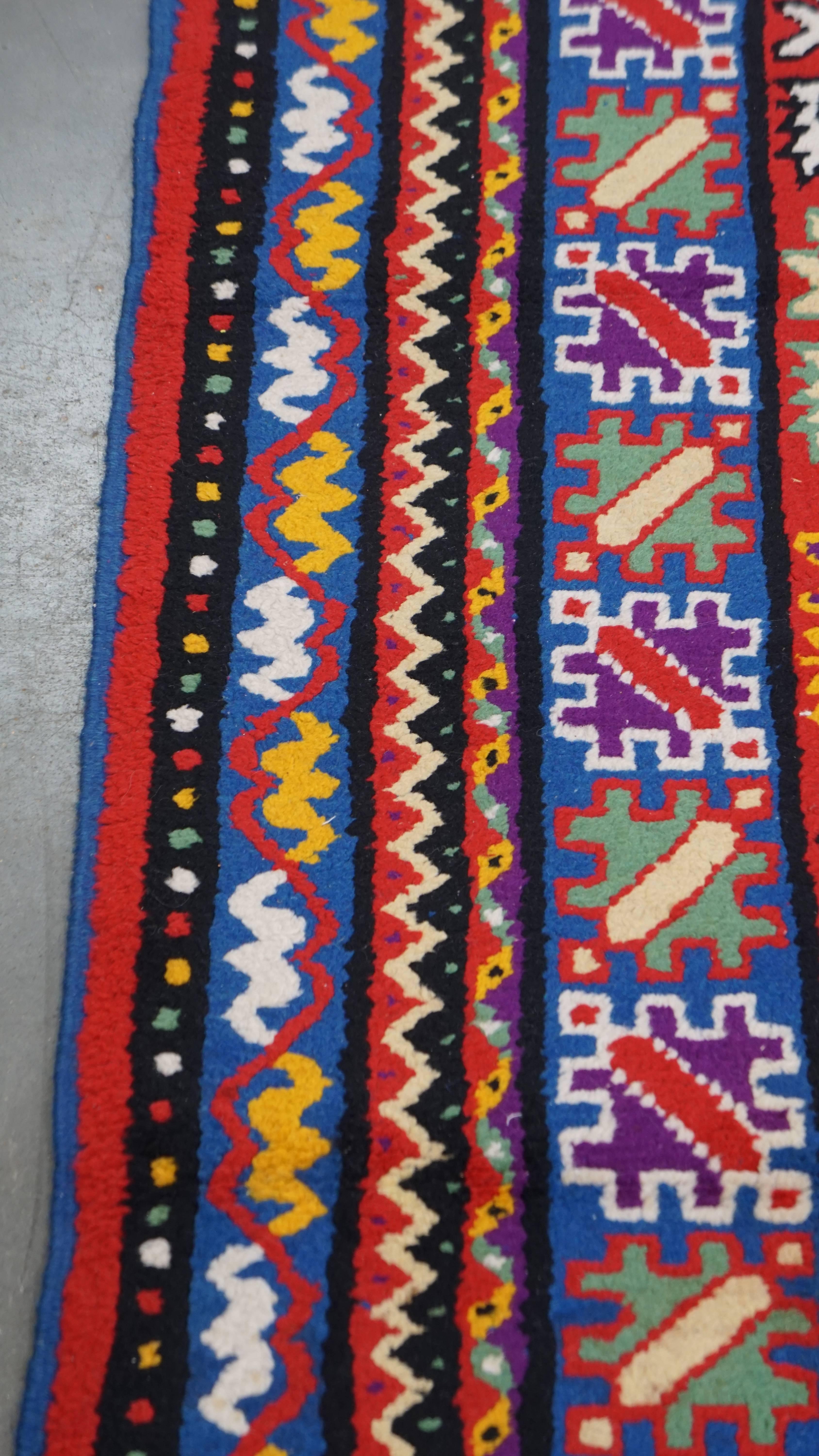 Schöner bunter Vintage-Teppich mit tollem Muster - 280x145 cm im Zustand „Gut“ im Angebot in Harderwijk, NL