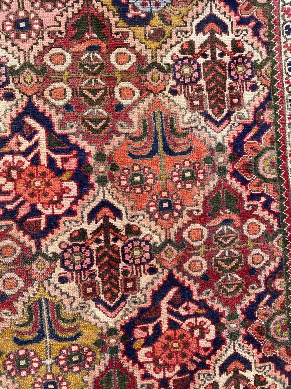 Bobyrug's Beautiful Colourful Vintage Bakhtiari Rug (tapis vintage Bakhtiari) en vente 8