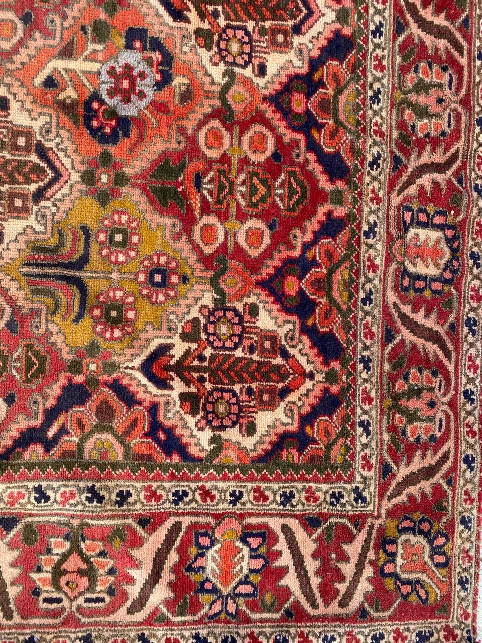 Bobyrug's Beautiful Colourful Vintage Bakhtiari Rug (tapis vintage Bakhtiari) en vente 1