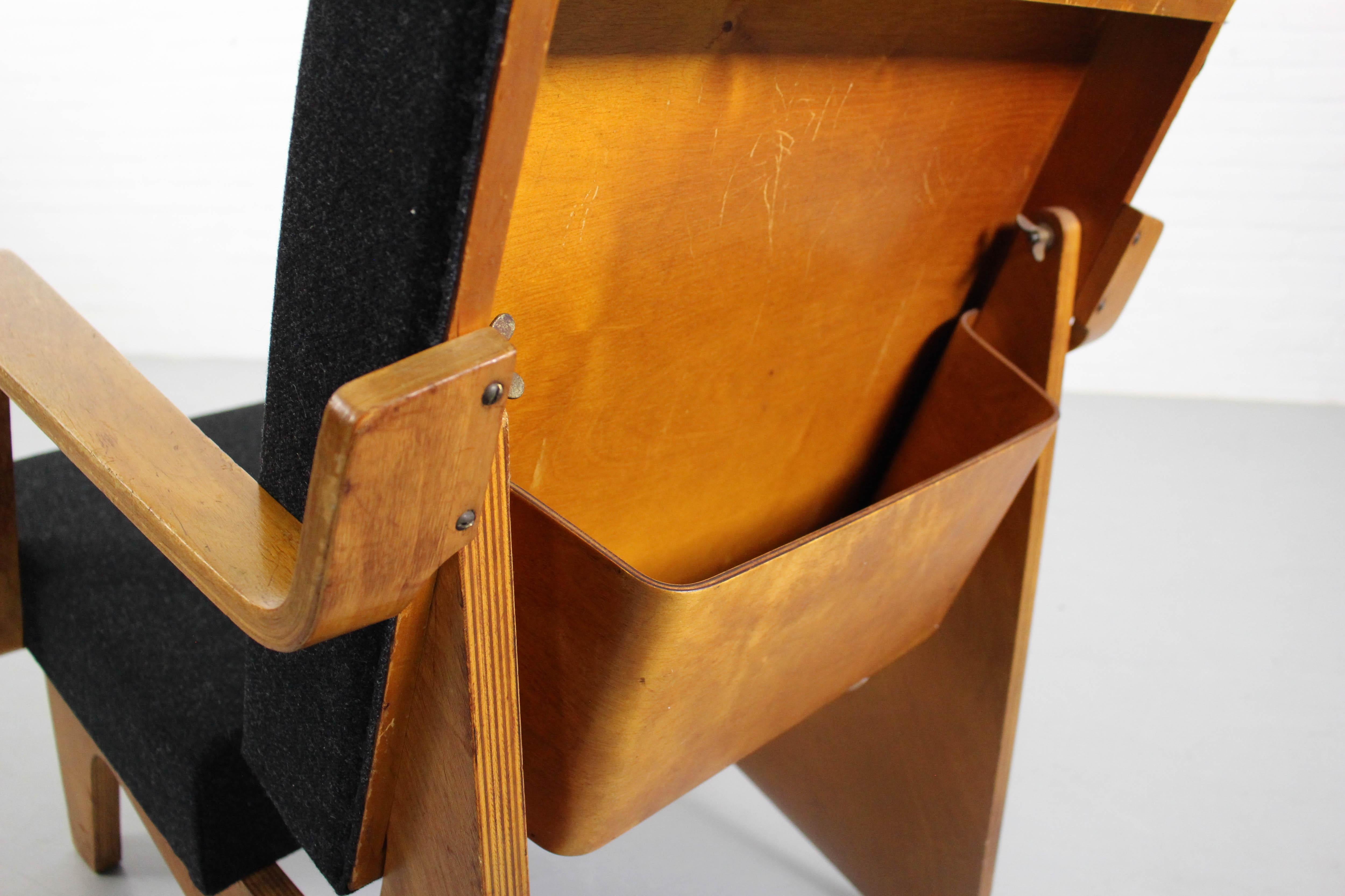 Beautiful Combex FB03 with Magazine Holder by Cees Braakman for Pastoe, 1950 10