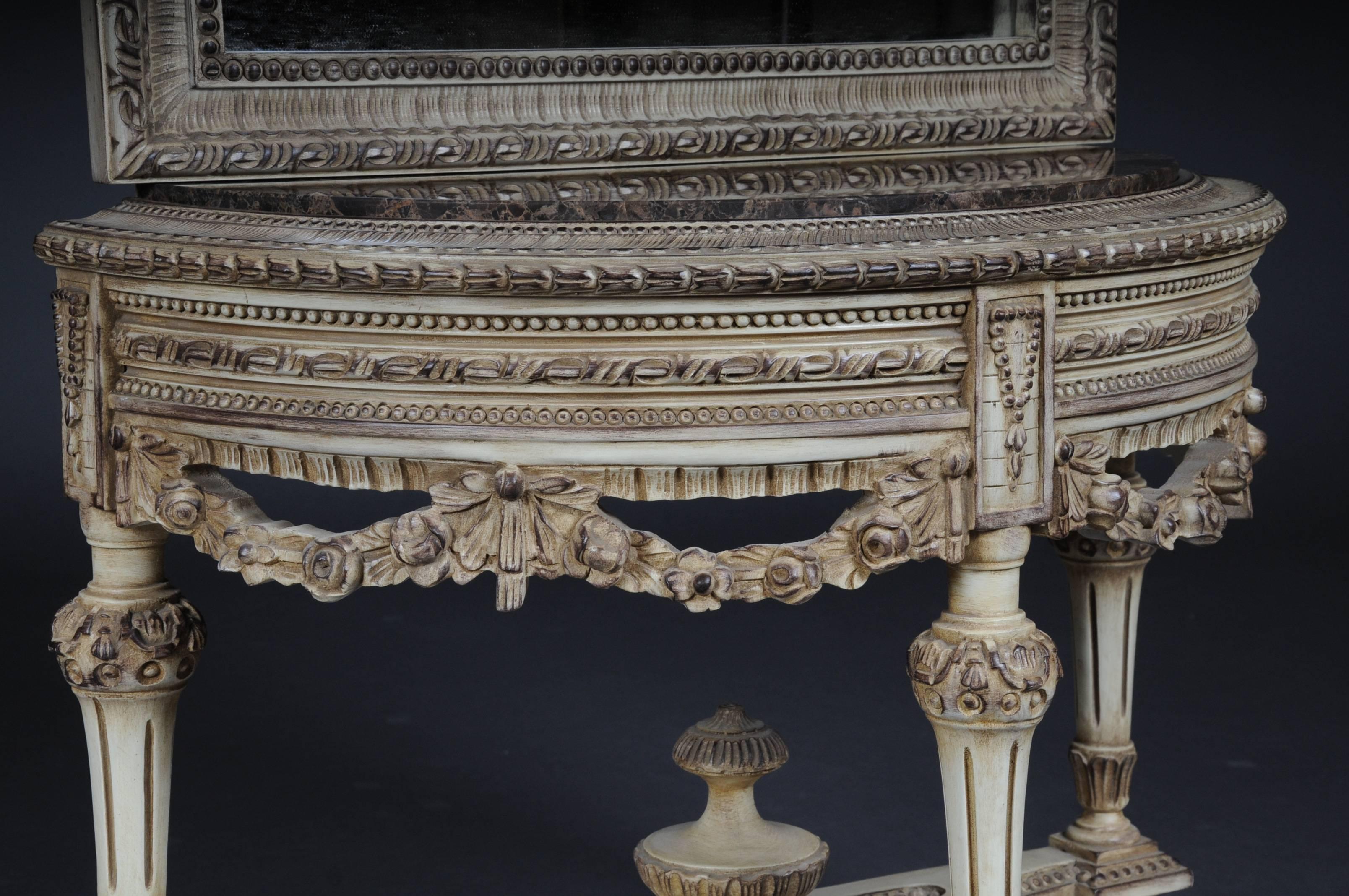 Beautiful Console Mirror in the Louis XVI For Sale 1