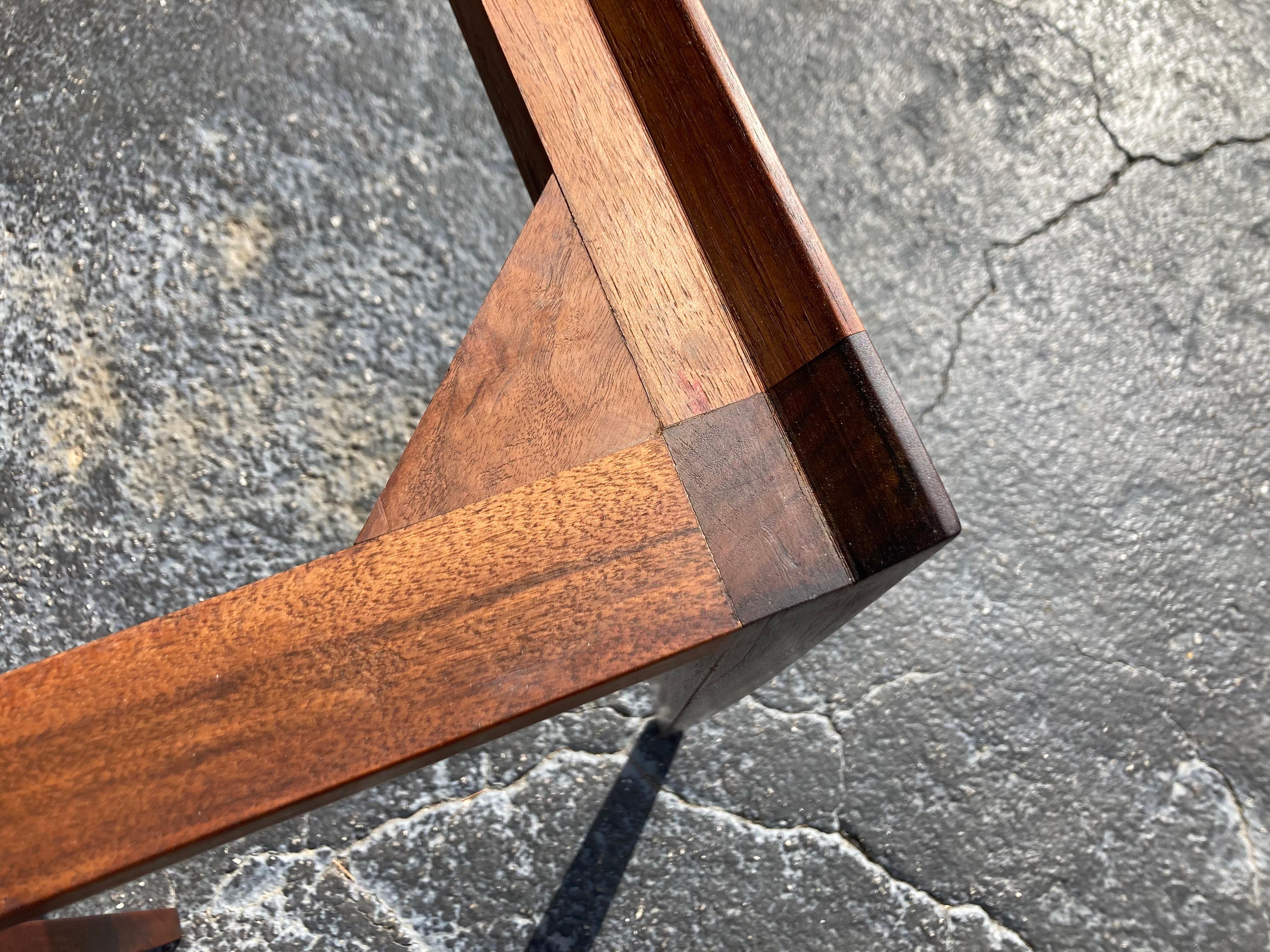 Beautiful Console Table Attributed to Gio Ponti, Walnut and Marble, 1950s For Sale 14