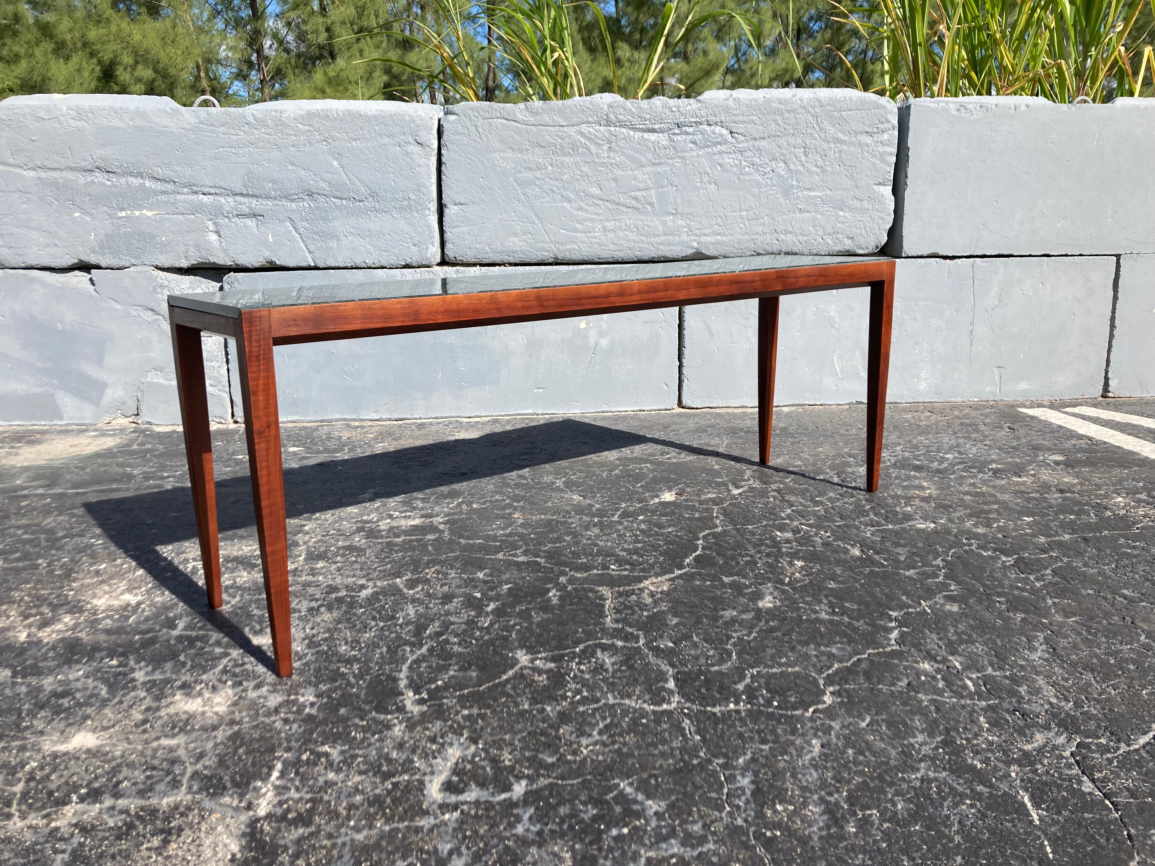 Magnifique table console attribuée à Gio Ponti, en noyer et marbre, années 1950 en vente 1