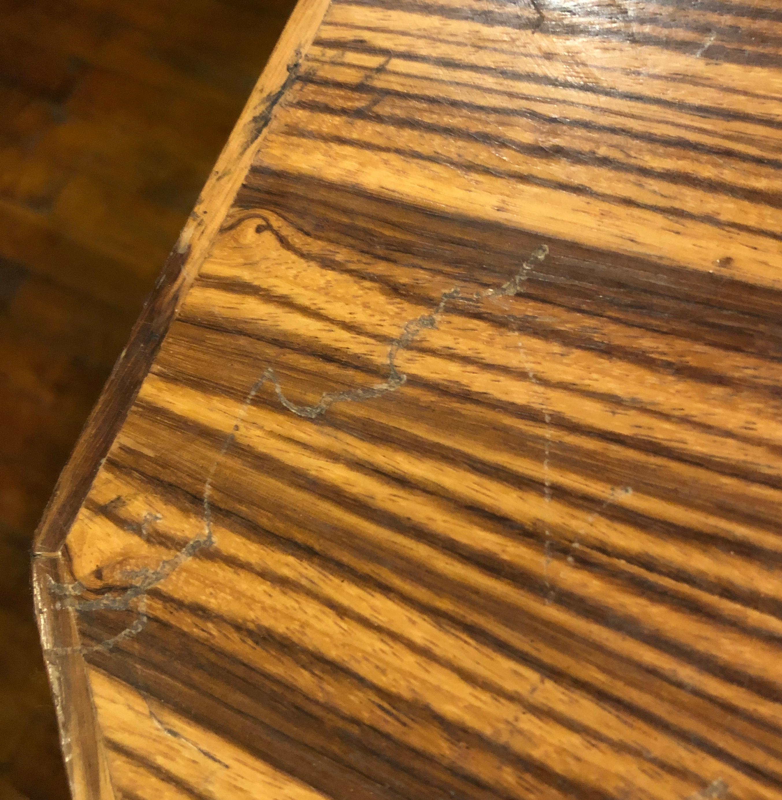 Beautiful Contemporary Modern Custom-Made Octagonal End Table For Sale 8