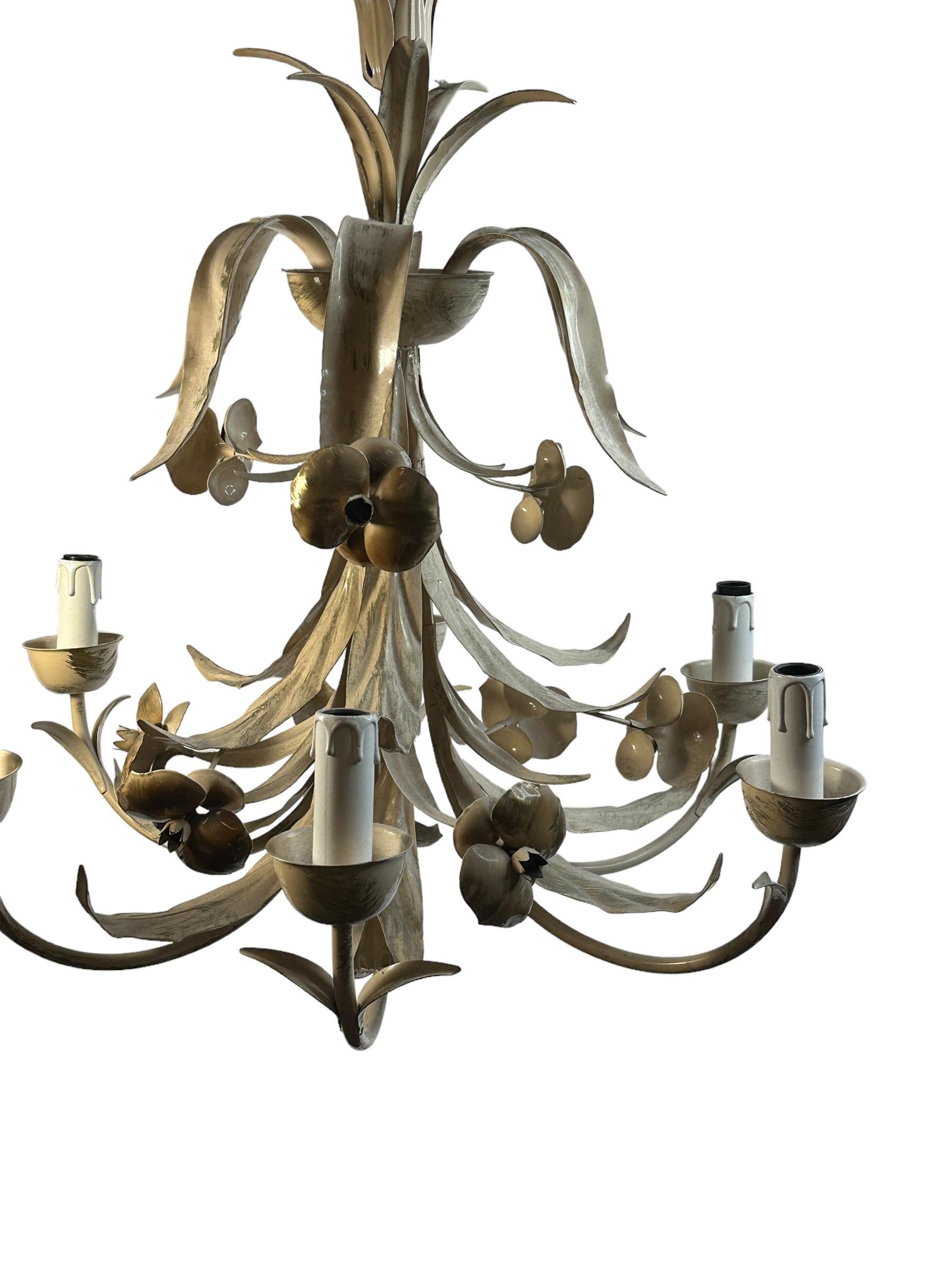 Mid-20th Century Beautiful Cottage Style Shabby Chic Florence Flower Chandelier Eglo Leuchten For Sale