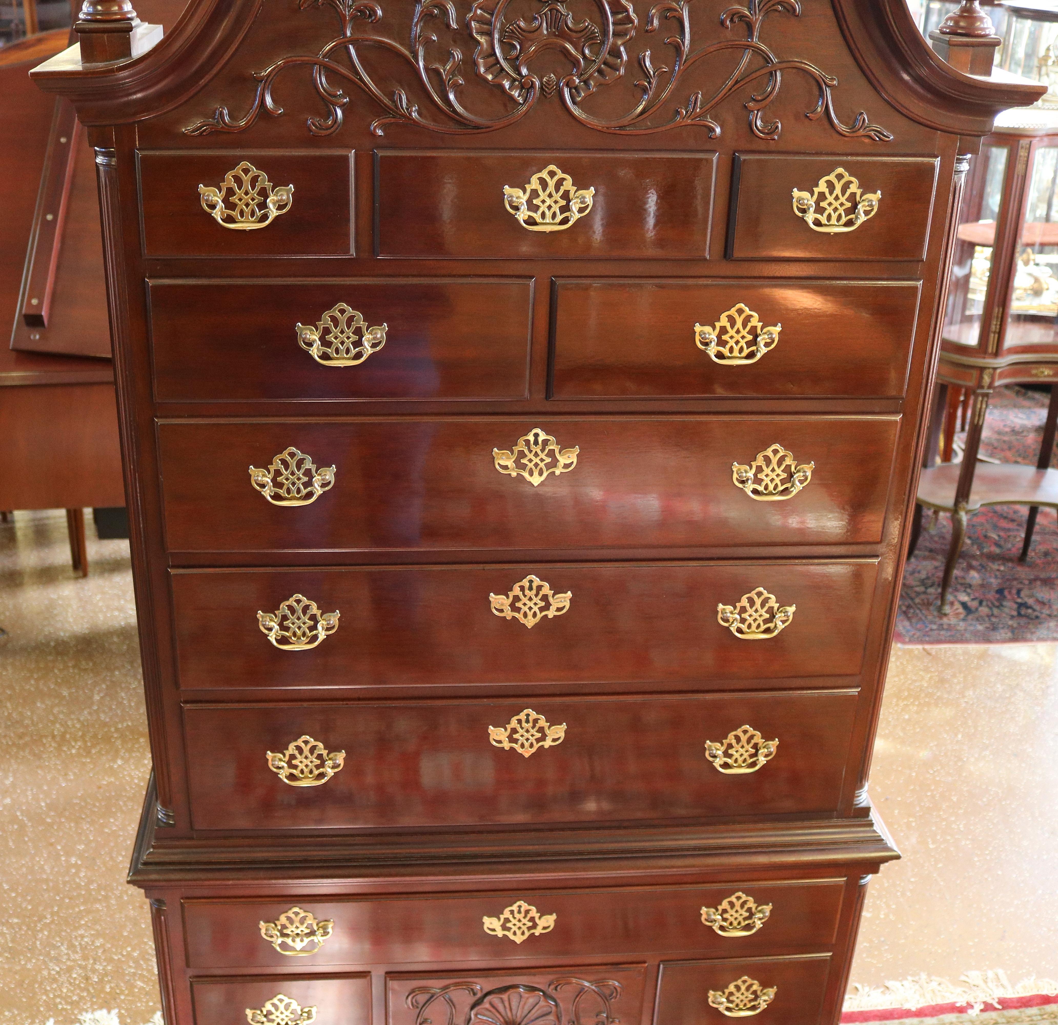 Beautiful Councill Craftsman Mahogany Chippendale High Chest of Drawers Highboy For Sale 3