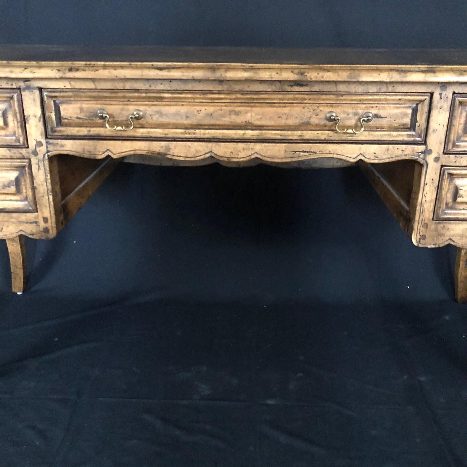 Beautiful Country French Provincial Desk by Guy Chaddock In Good Condition In Hopewell, NJ