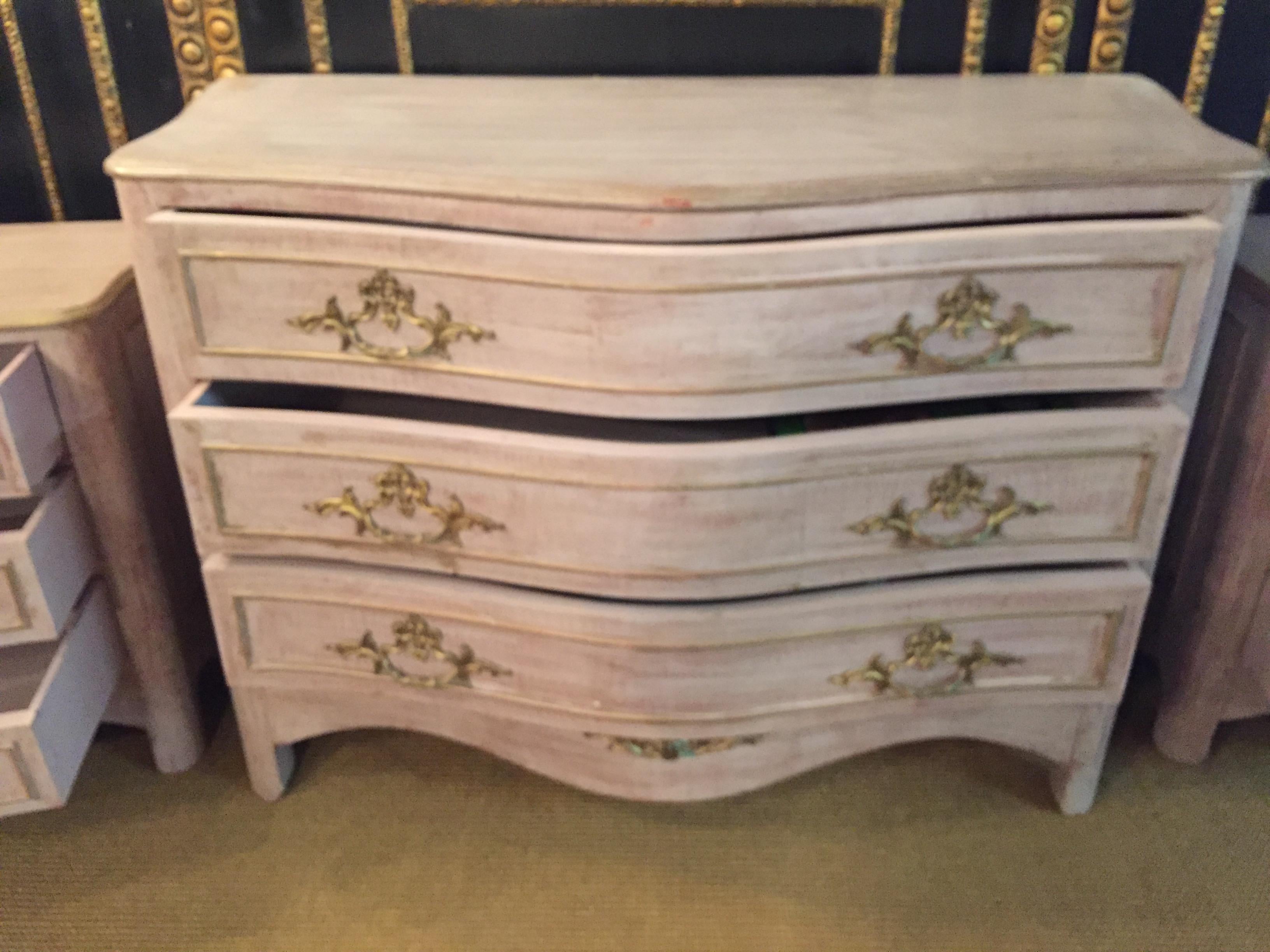 Beautiful Country Style Baroque Chest of Drawers in the Style of 18th Century 3