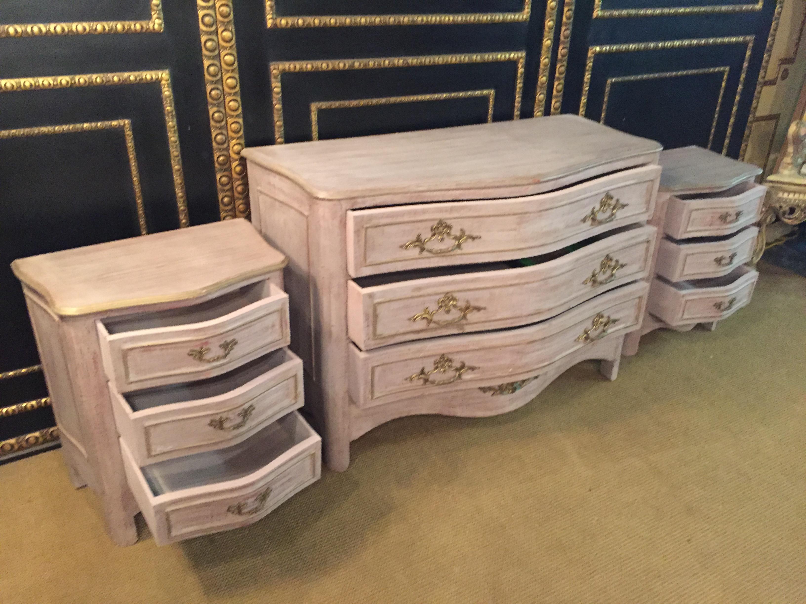 20th Century Beautiful Country Style Baroque Chest of Drawers in the Style of 18th Century