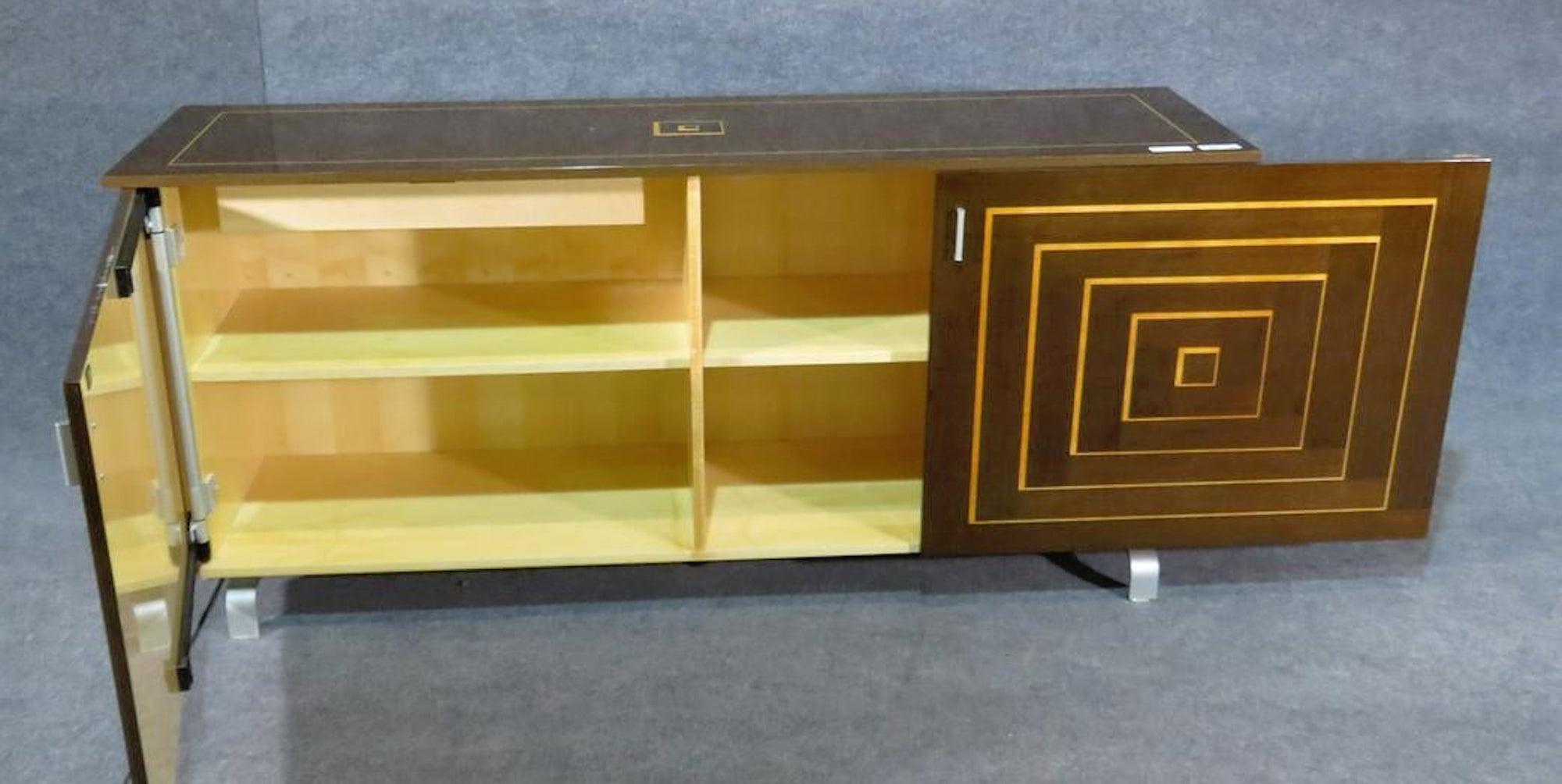 Mid-Century Modern Beautiful Credenza with Inlay For Sale