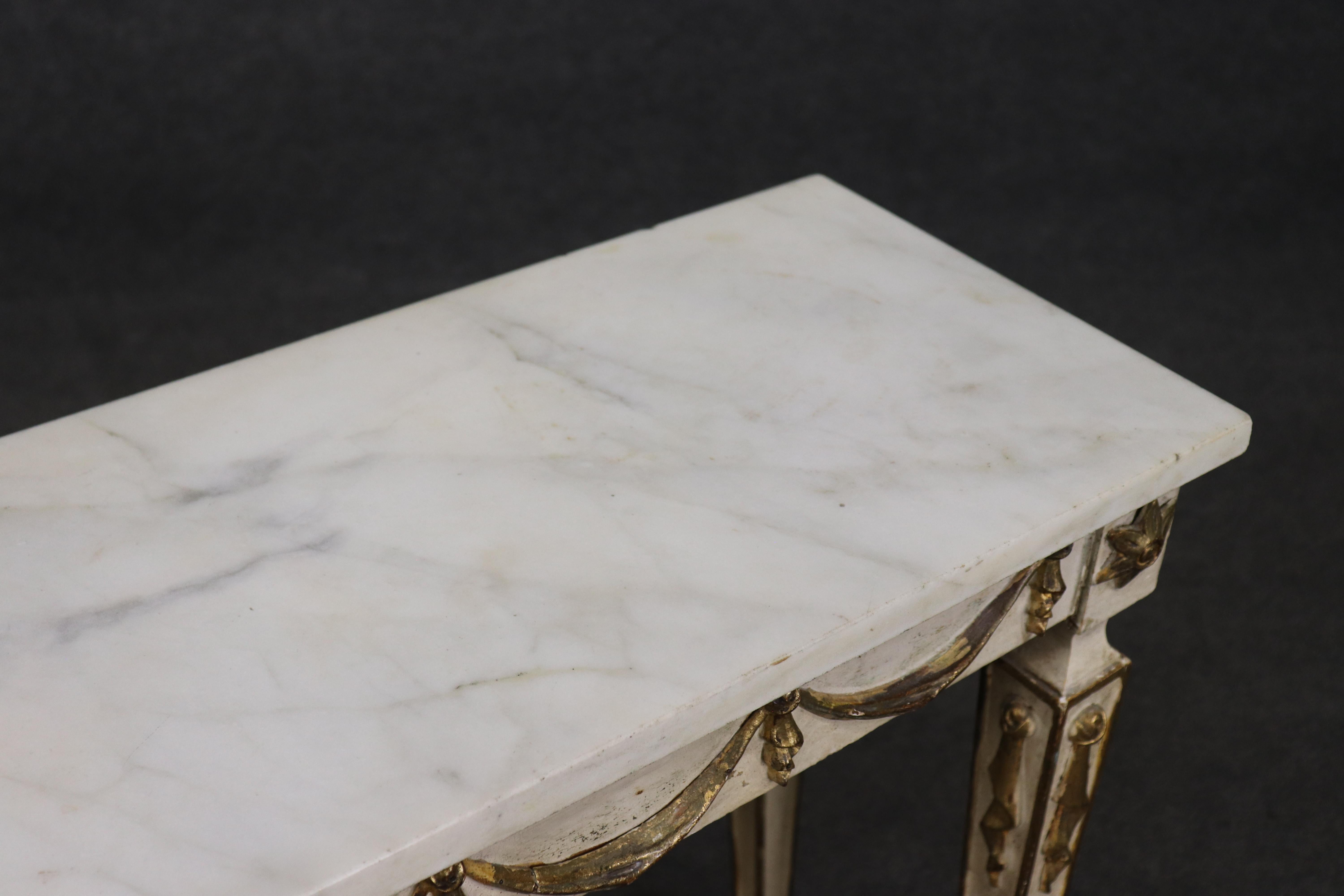 Beautiful Creme Painted Gilt Marble Top Italian Neoclassical Console Table For Sale 5