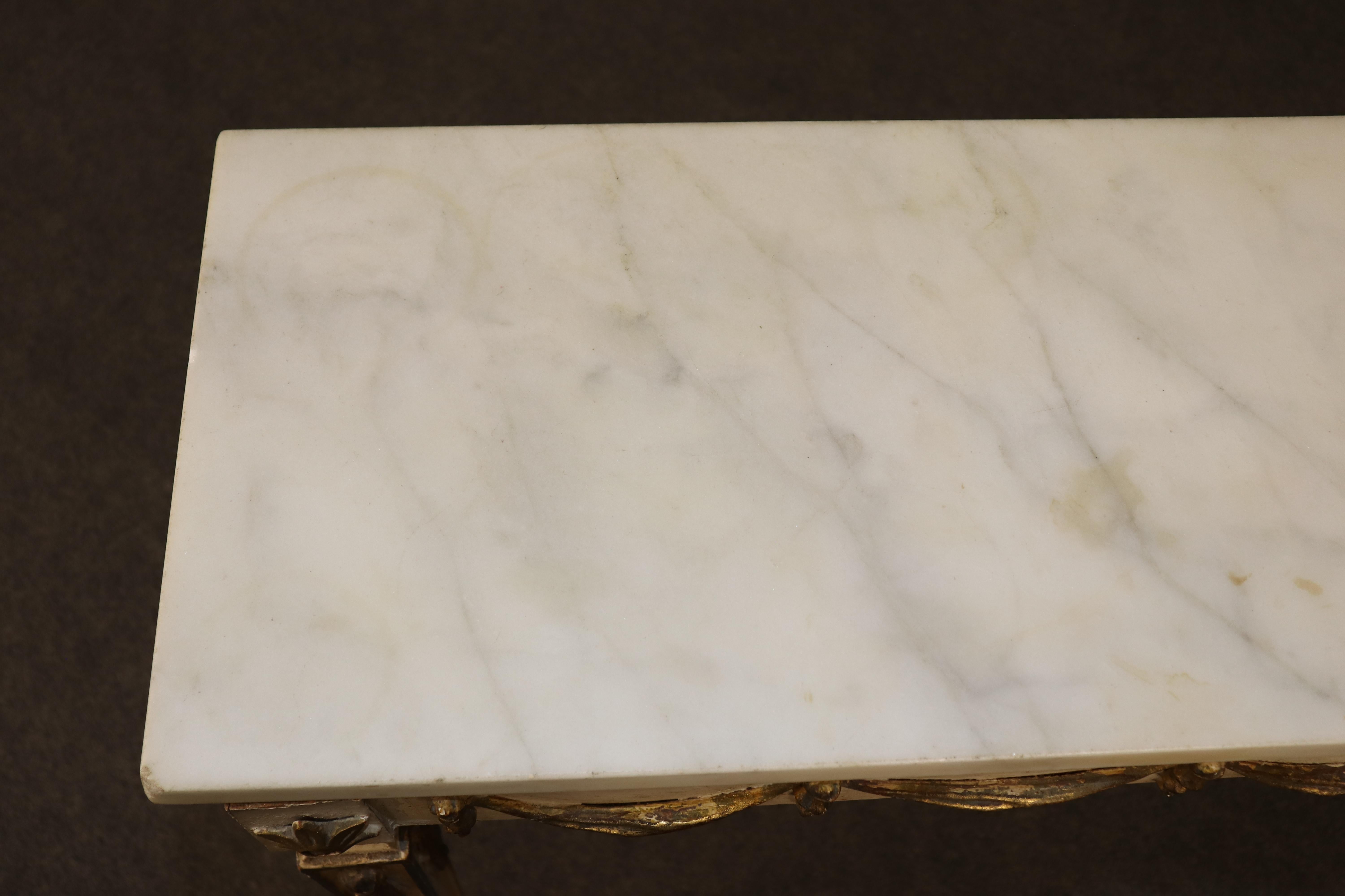 Beautiful Creme Painted Gilt Marble Top Italian Neoclassical Console Table For Sale 7