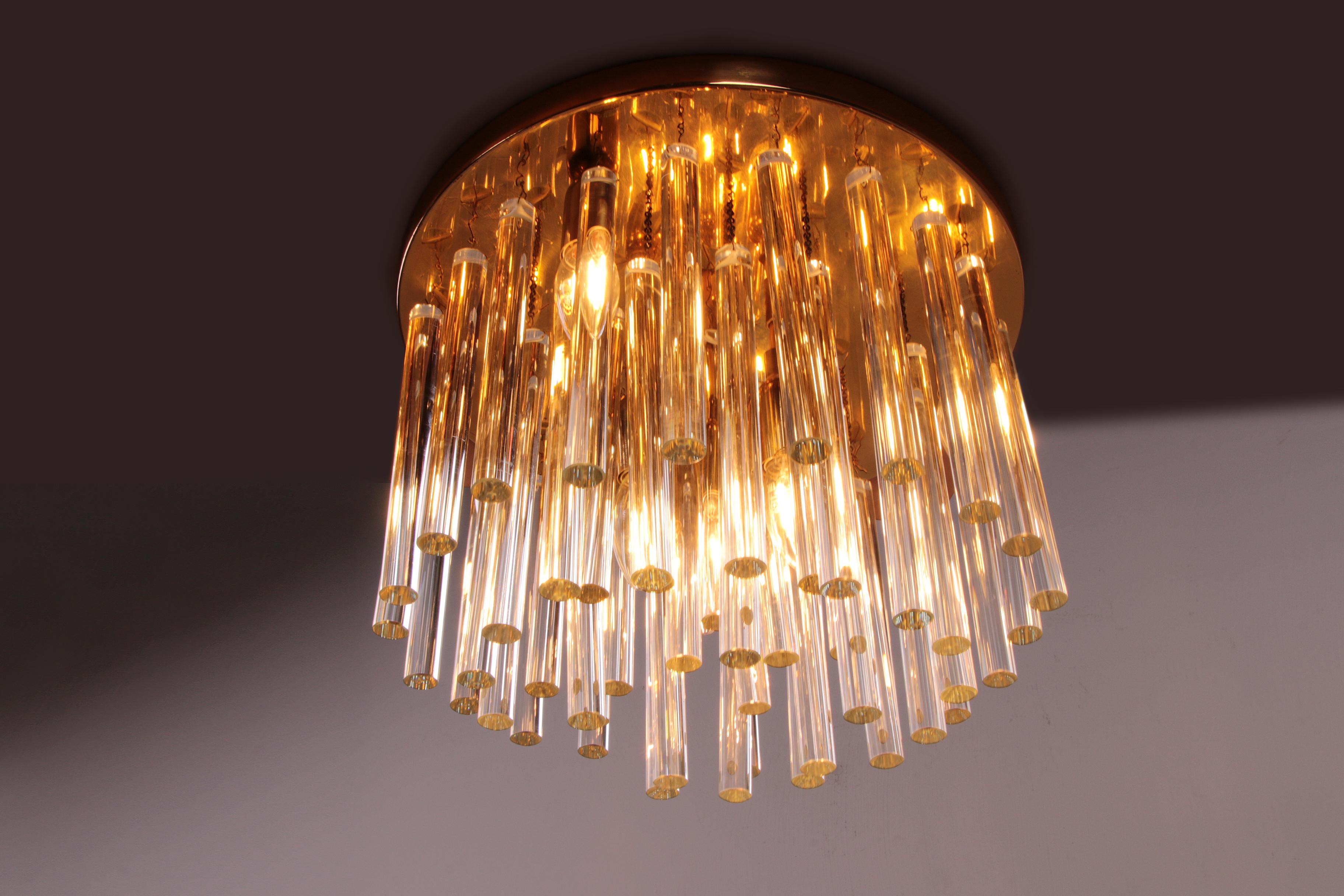 Bellissimo lampadario o lampada da soffitto in cristallo 1960, Germania In condizioni ottime in vendita a Oirlo, LI