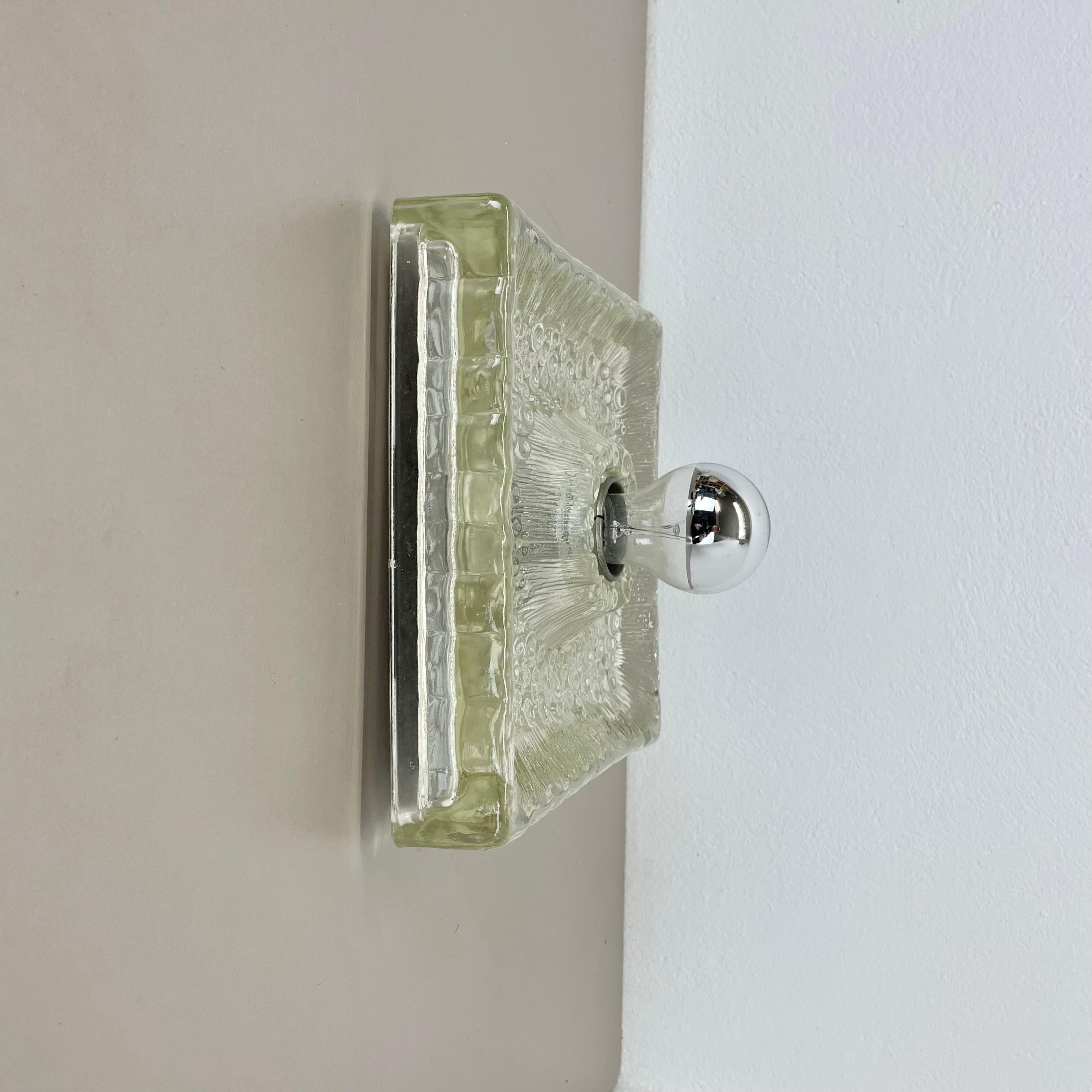 schöne CUBIC Eisglas-Wandleuchte von Hillebrand Lights, Deutschland, 1970er im Angebot 8