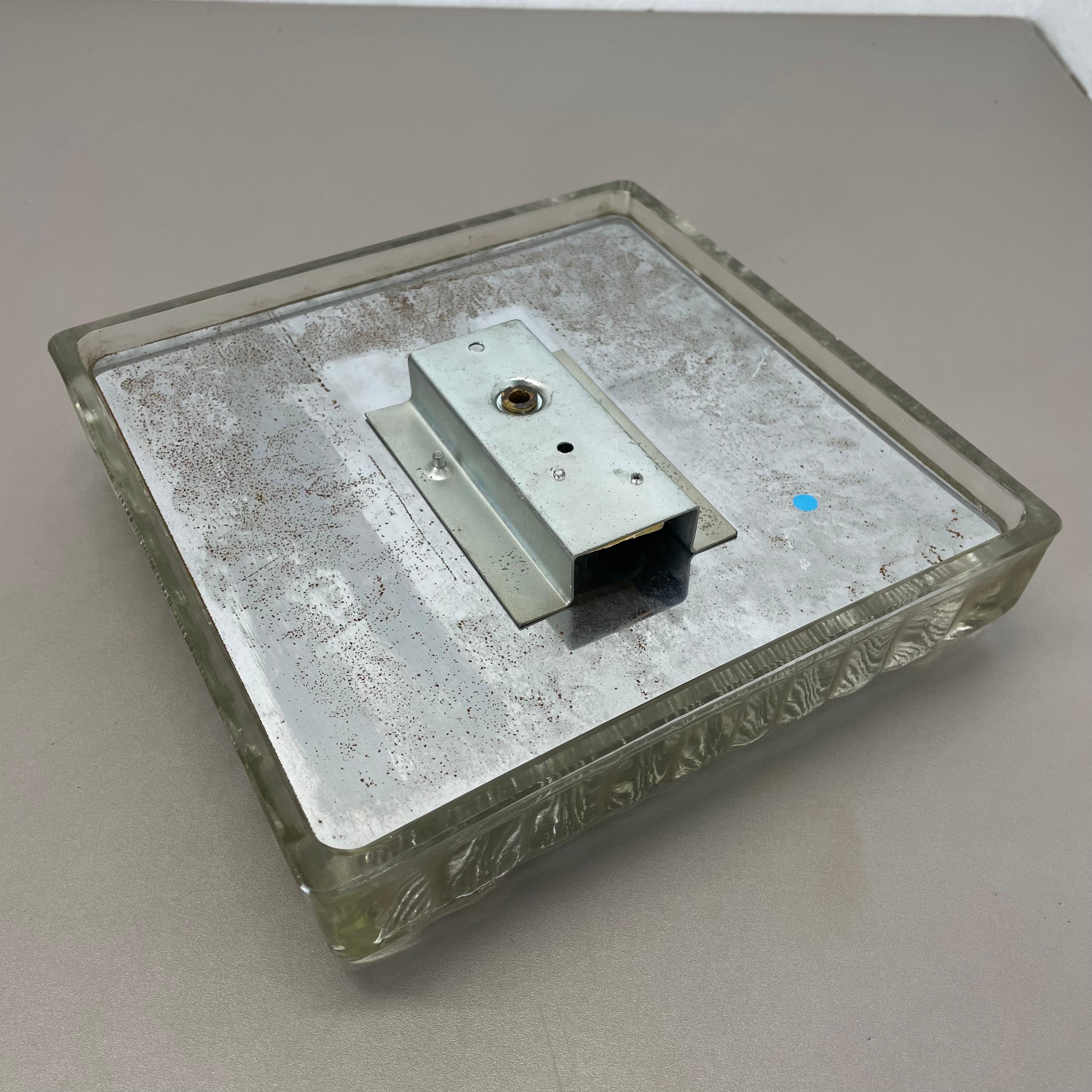 schöne CUBIC Eisglas-Wandleuchte von Hillebrand Lights, Deutschland, 1970er im Angebot 10