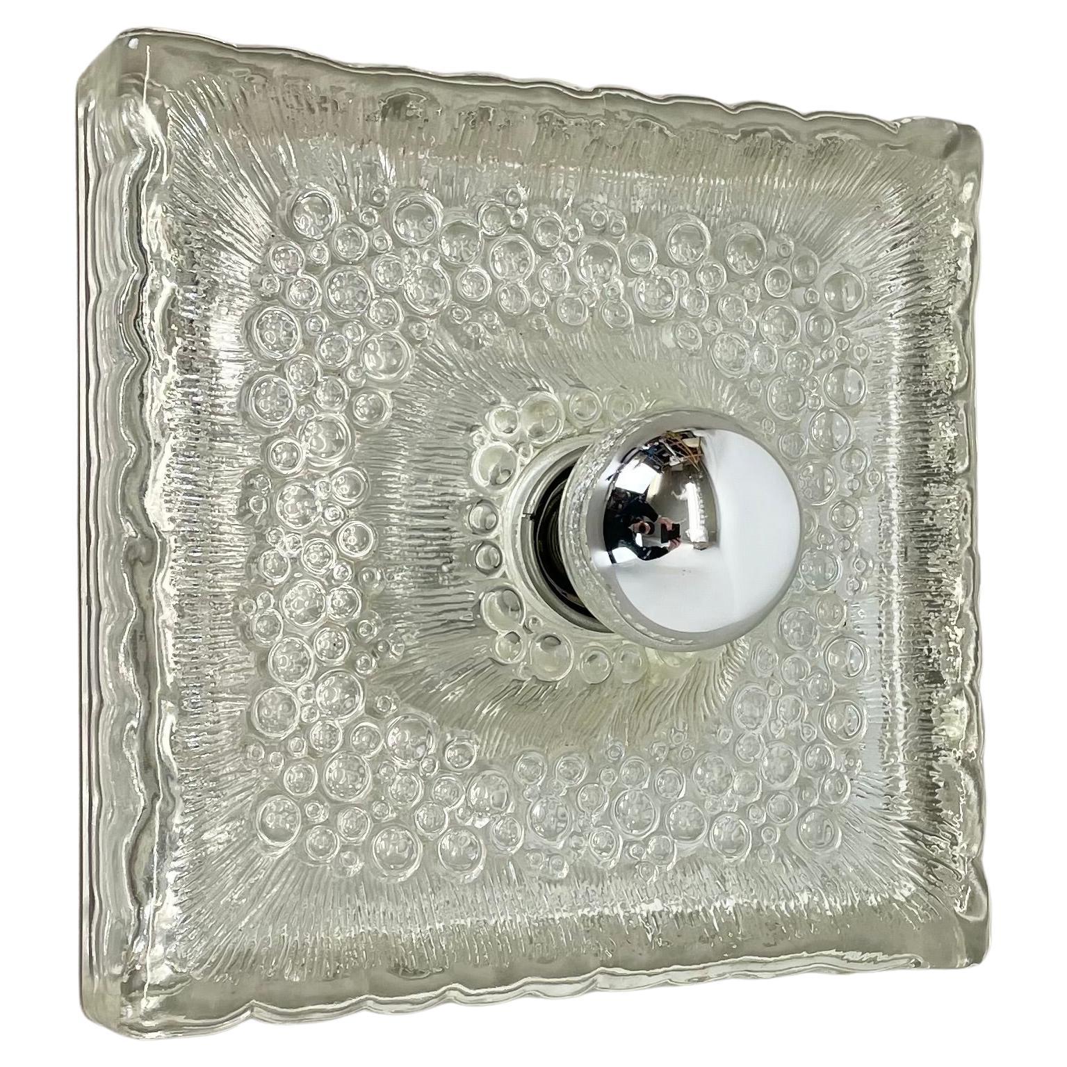 schöne CUBIC Eisglas-Wandleuchte von Hillebrand Lights, Deutschland, 1970er im Angebot