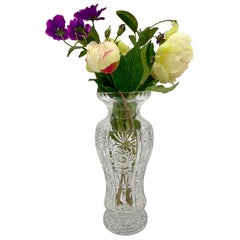 Schöne geschliffene Kristallvase mit Ornamenten, um 1930-1940