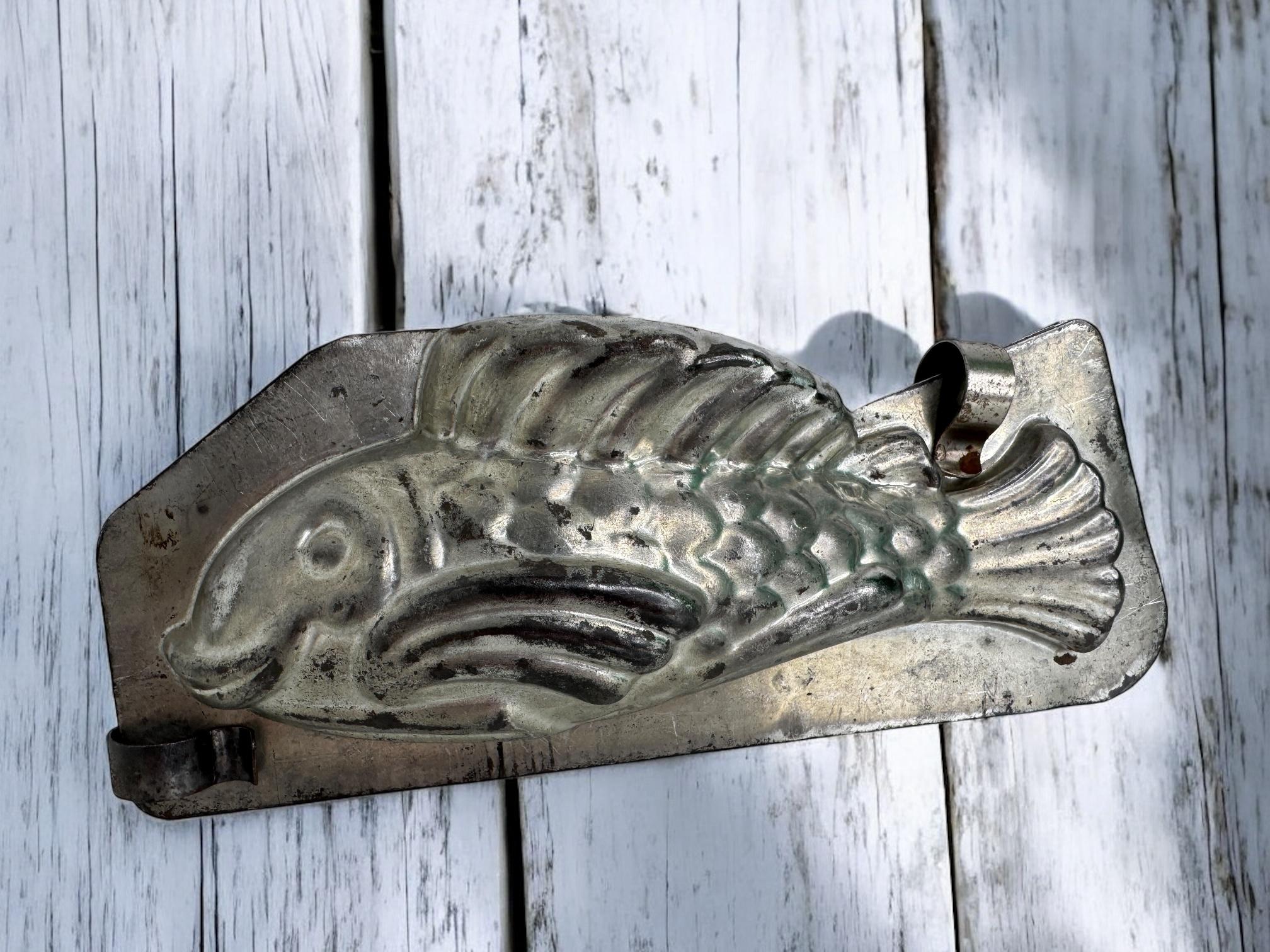 Beautiful Cute Fish Dolphin Chocolate Mold Antique 1920s, France For Sale 6