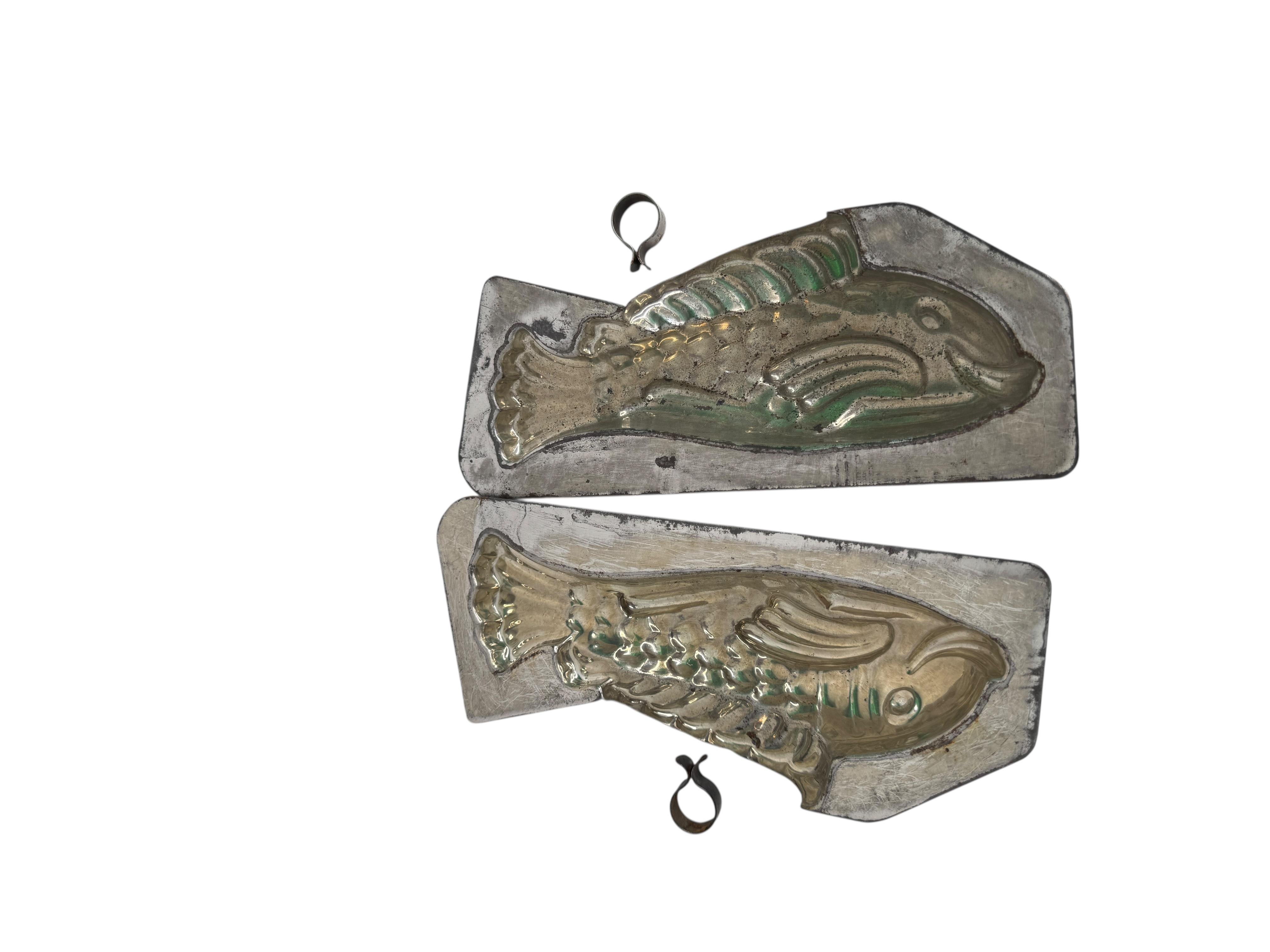 Beautiful Cute Fish Dolphin Chocolate Mold Antique 1920s, France In Good Condition For Sale In Nuernberg, DE
