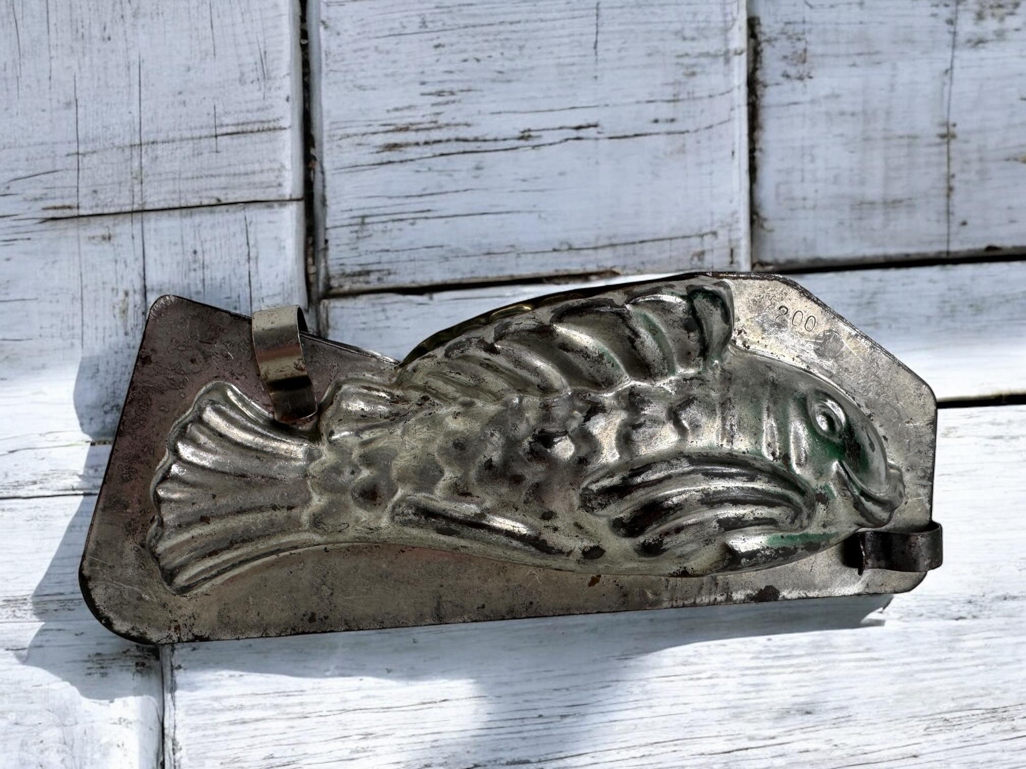Beautiful Cute Fish Dolphin Chocolate Mold Antique 1920s, France For Sale 2