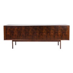 Schönes dänisches Sideboard von H. Kjaernulf für Bruno Hansen, 1960er Jahre