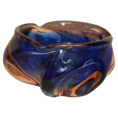 Vintage Beautiful Decorative Custom Made Decorative Floral Glass Bowl or Ideep Blue